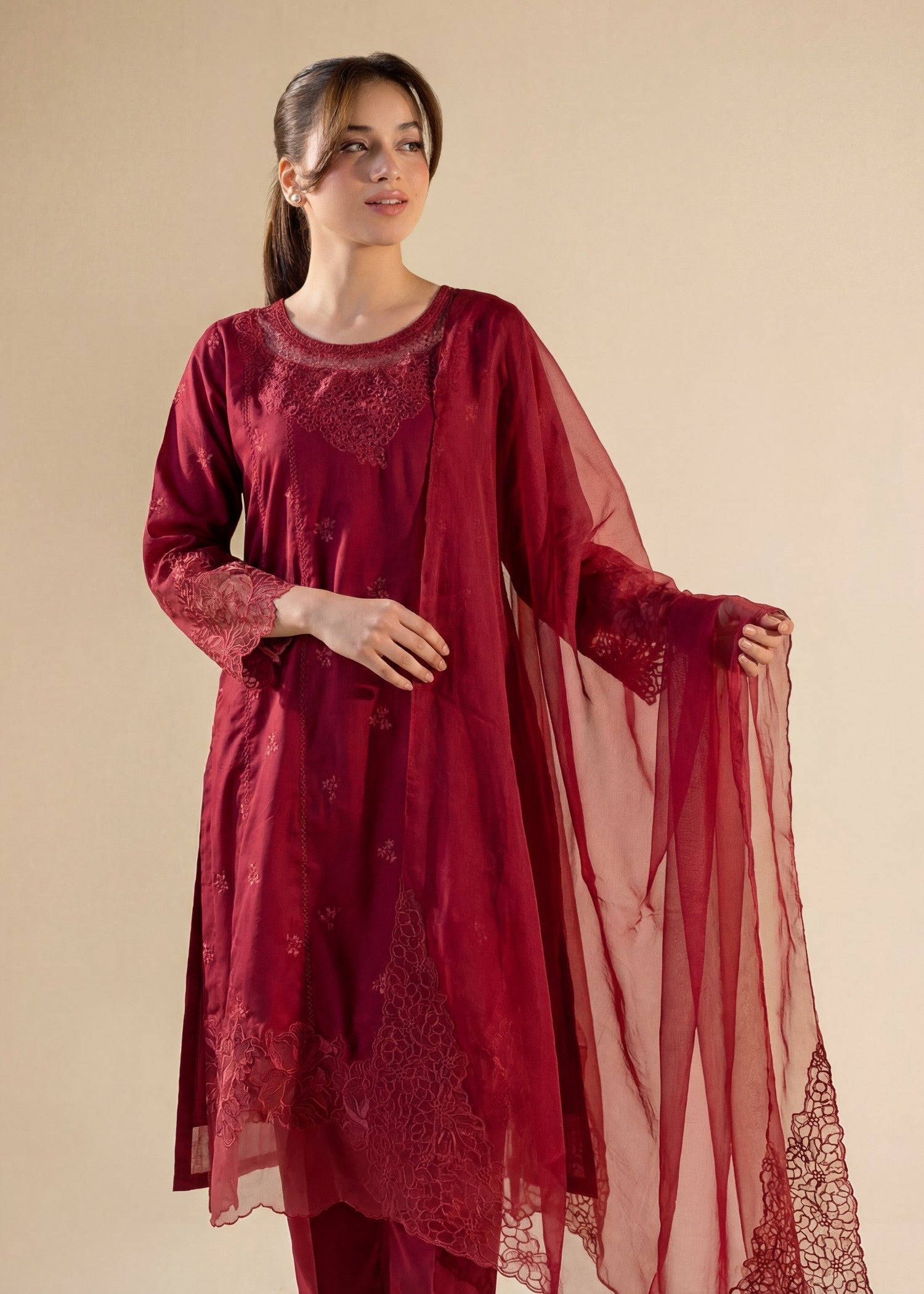Sahibas By Mirza Namar - Maroon