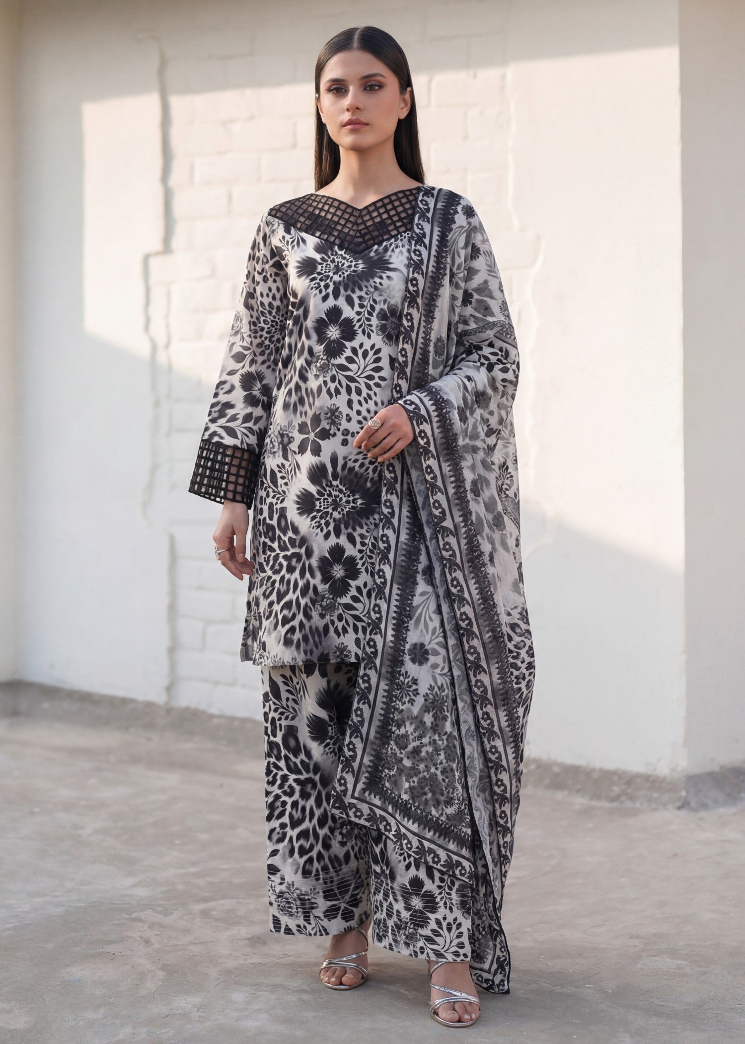 Sahibas By Mirza Porcelain