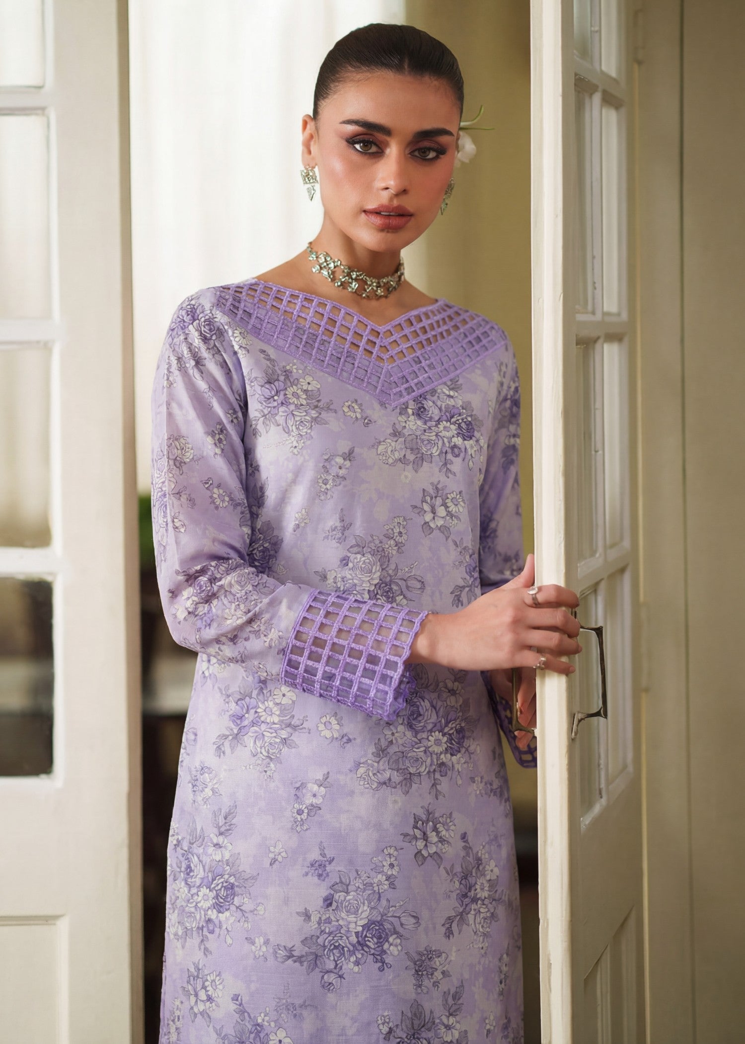 Textured lawn Kurta Set in Mauve