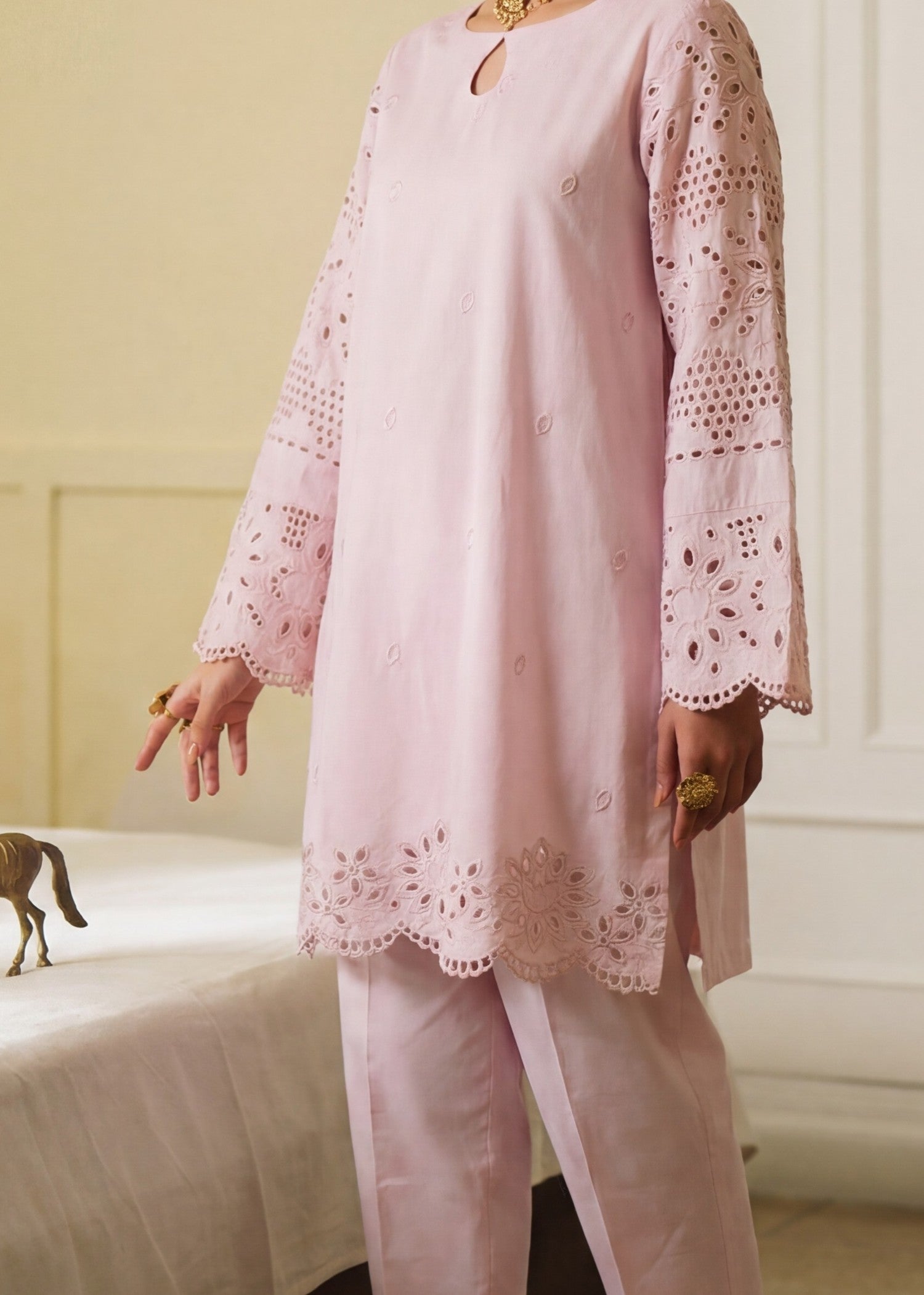 Sahibas By Mirza Saamiya Pink