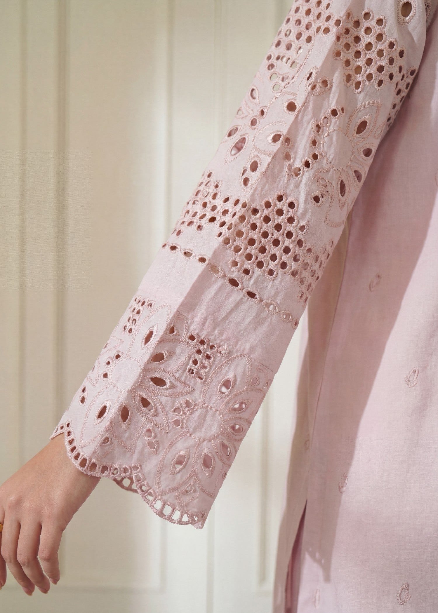 Sahibas By Mirza Saamiya Pink