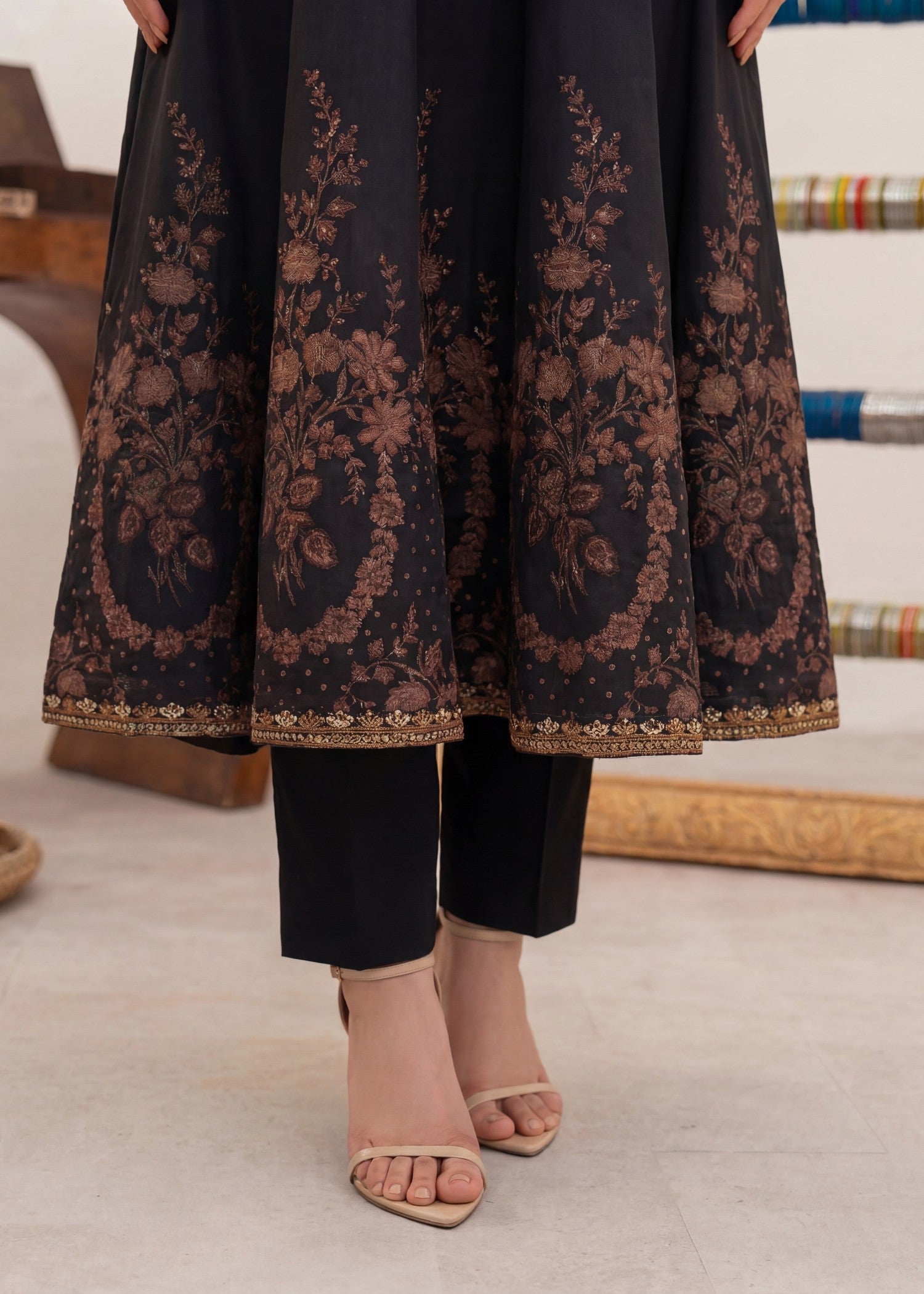Sahibas By Mirza Gazing Black