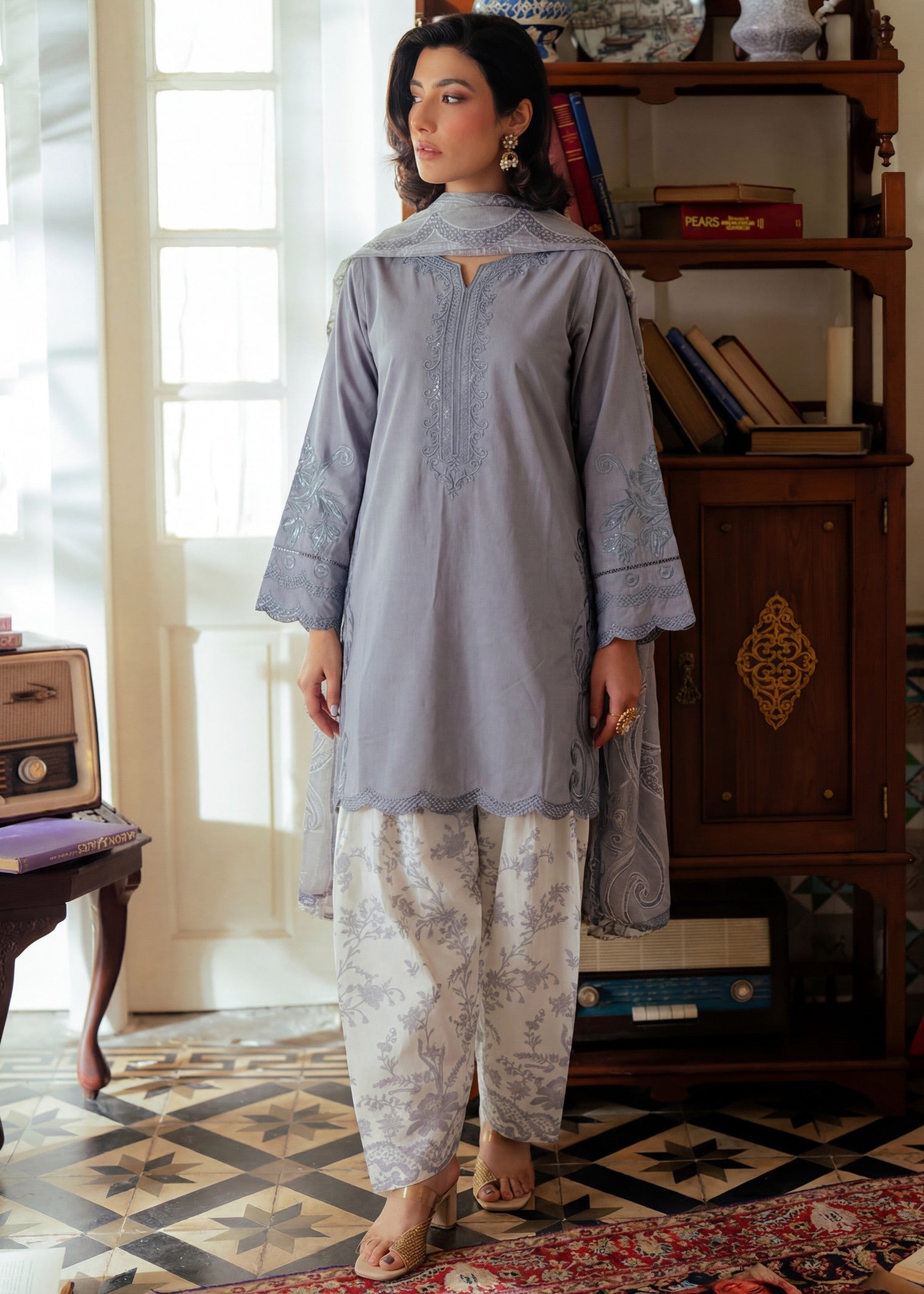 Lawn Kurta Set in Cool grey