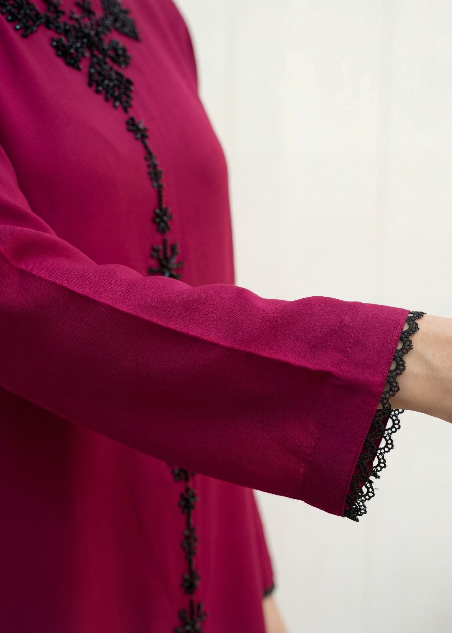 Dhanak Kurta Set in Cardinal red