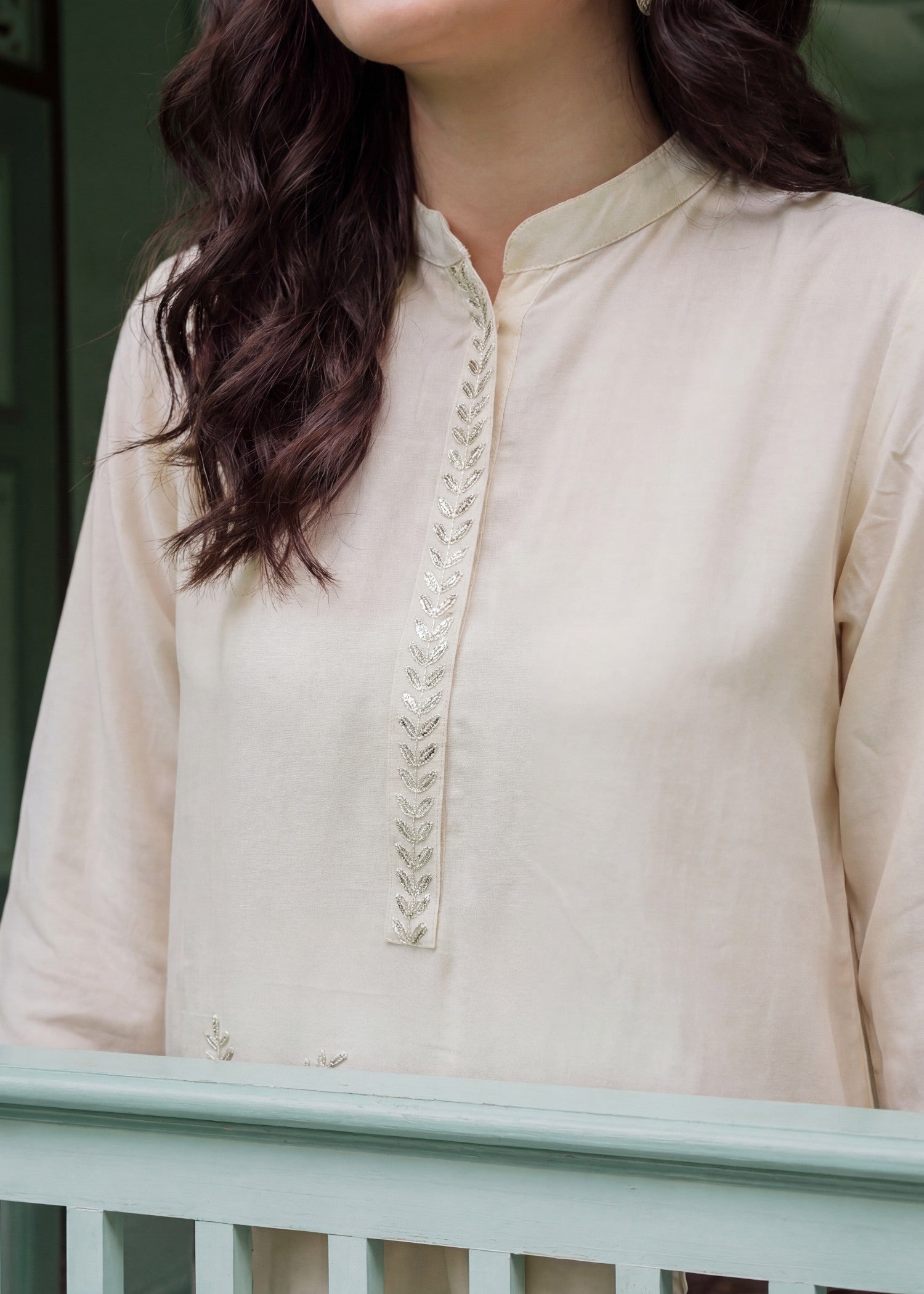 Sahibas By Mirza Reham Off - White