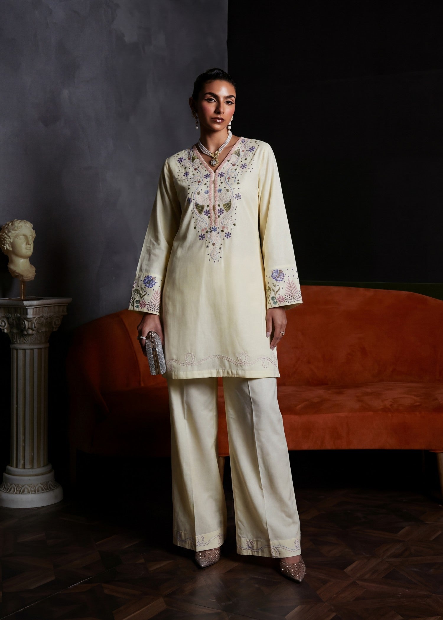 Sahibas By Mirza Majesty Off white