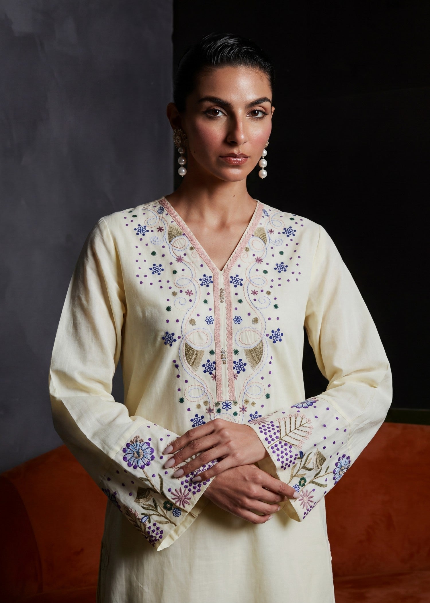 Sahibas By Mirza Majesty Off white