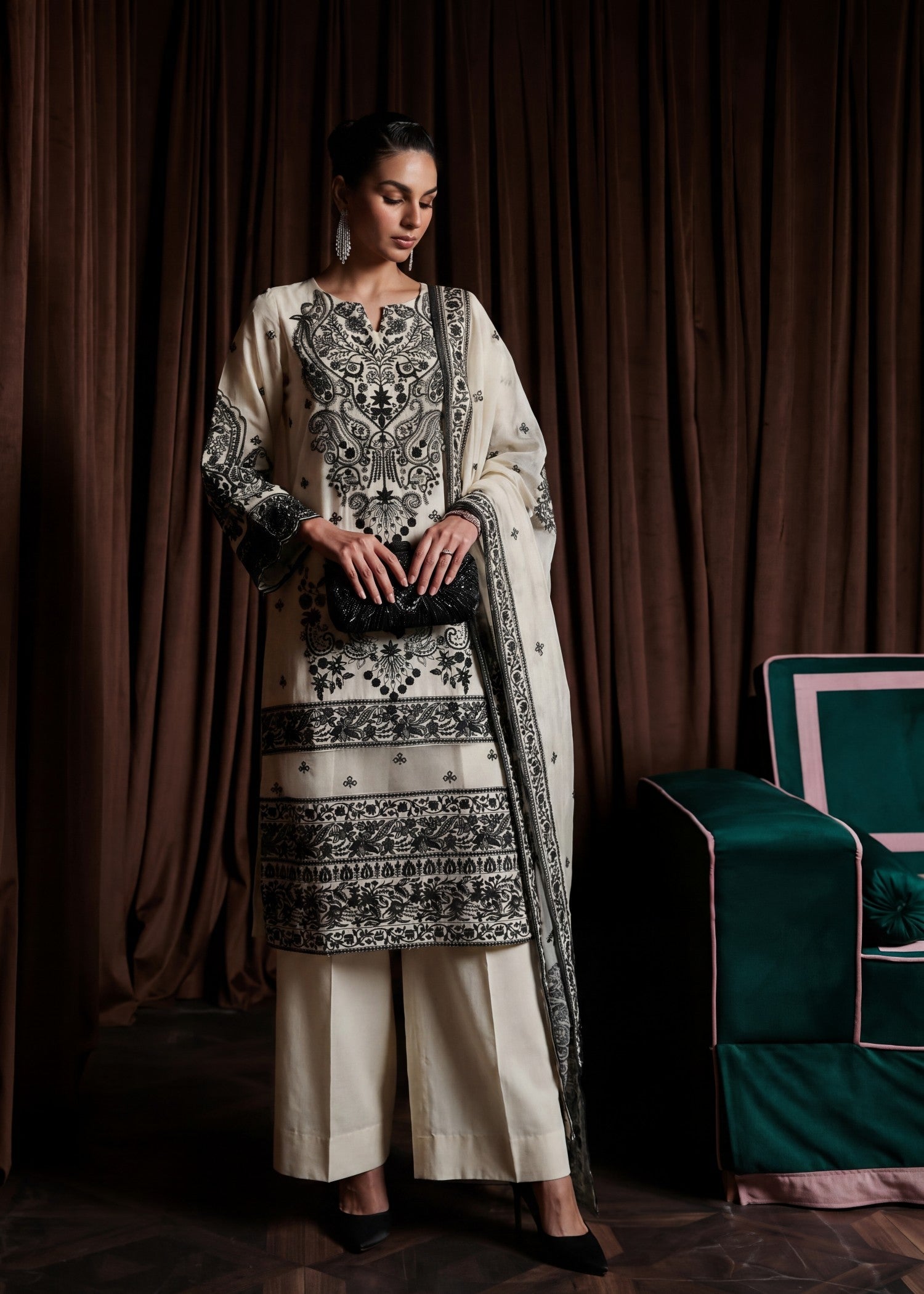 Sahibas By Mirza Marwah