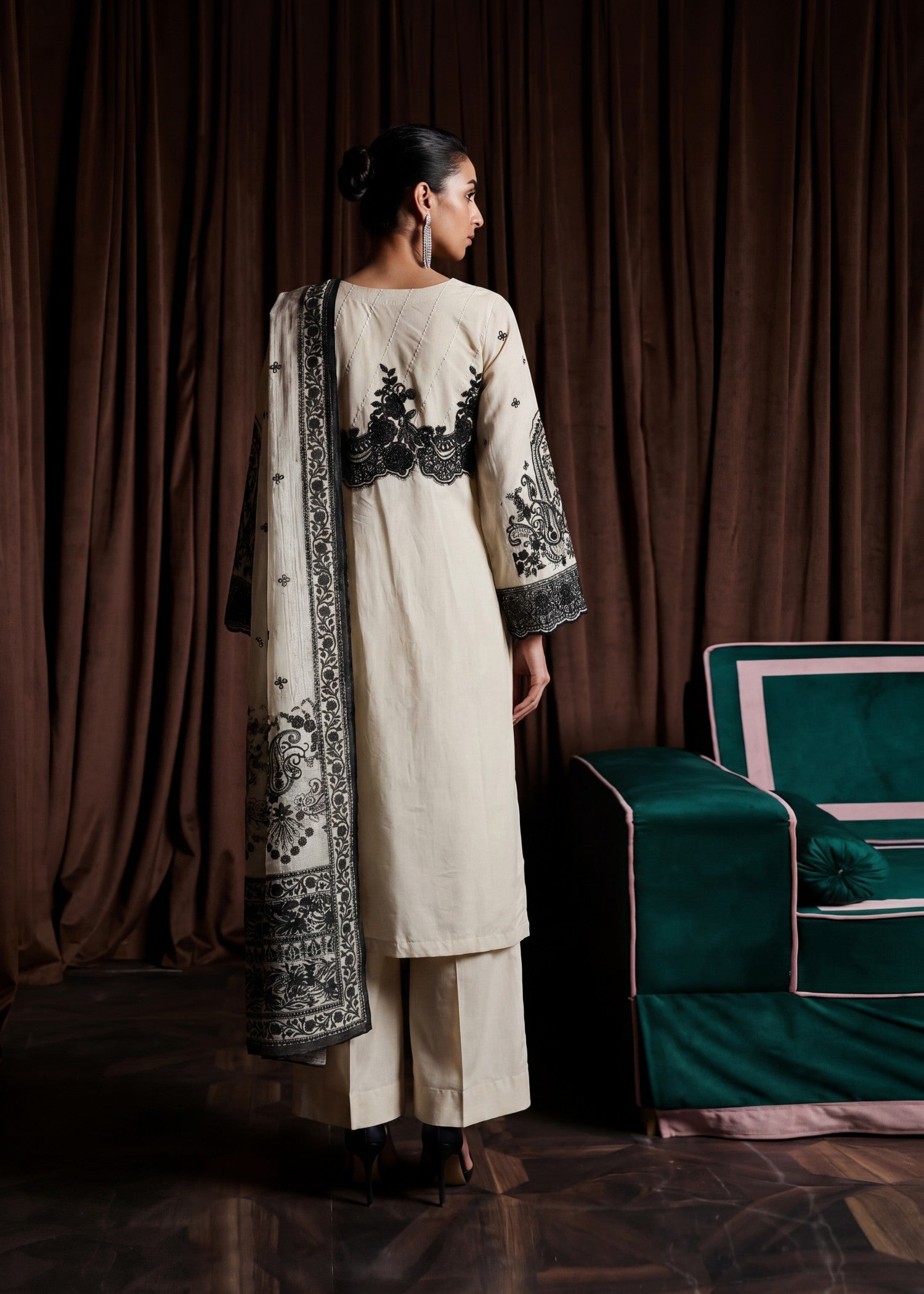 Sahibas By Mirza Marwah