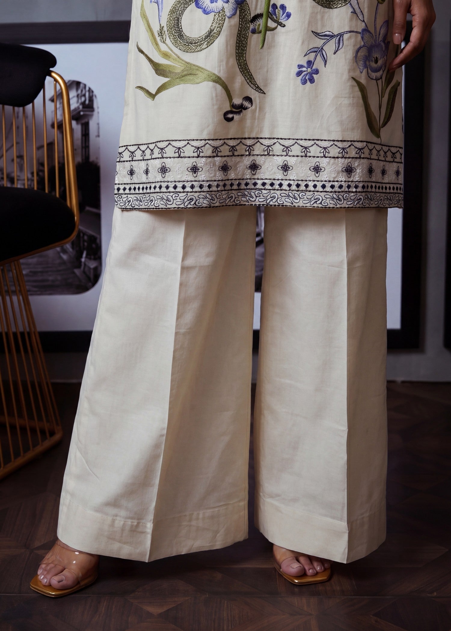 Textured lawn Kurta Set in Ivory
