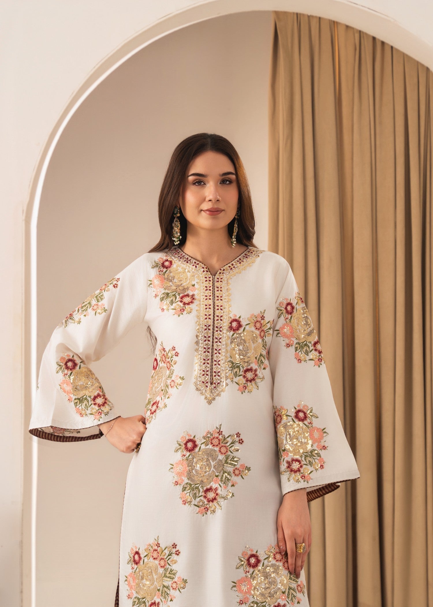 ALAYA-EMBROIDERED-2PC