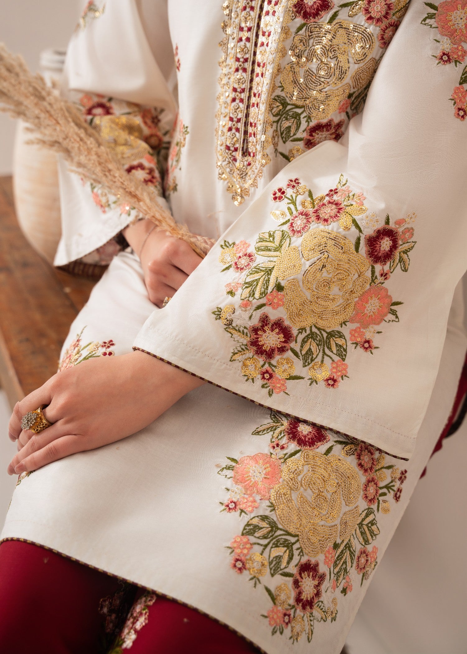 ALAYA-EMBROIDERED-2PC