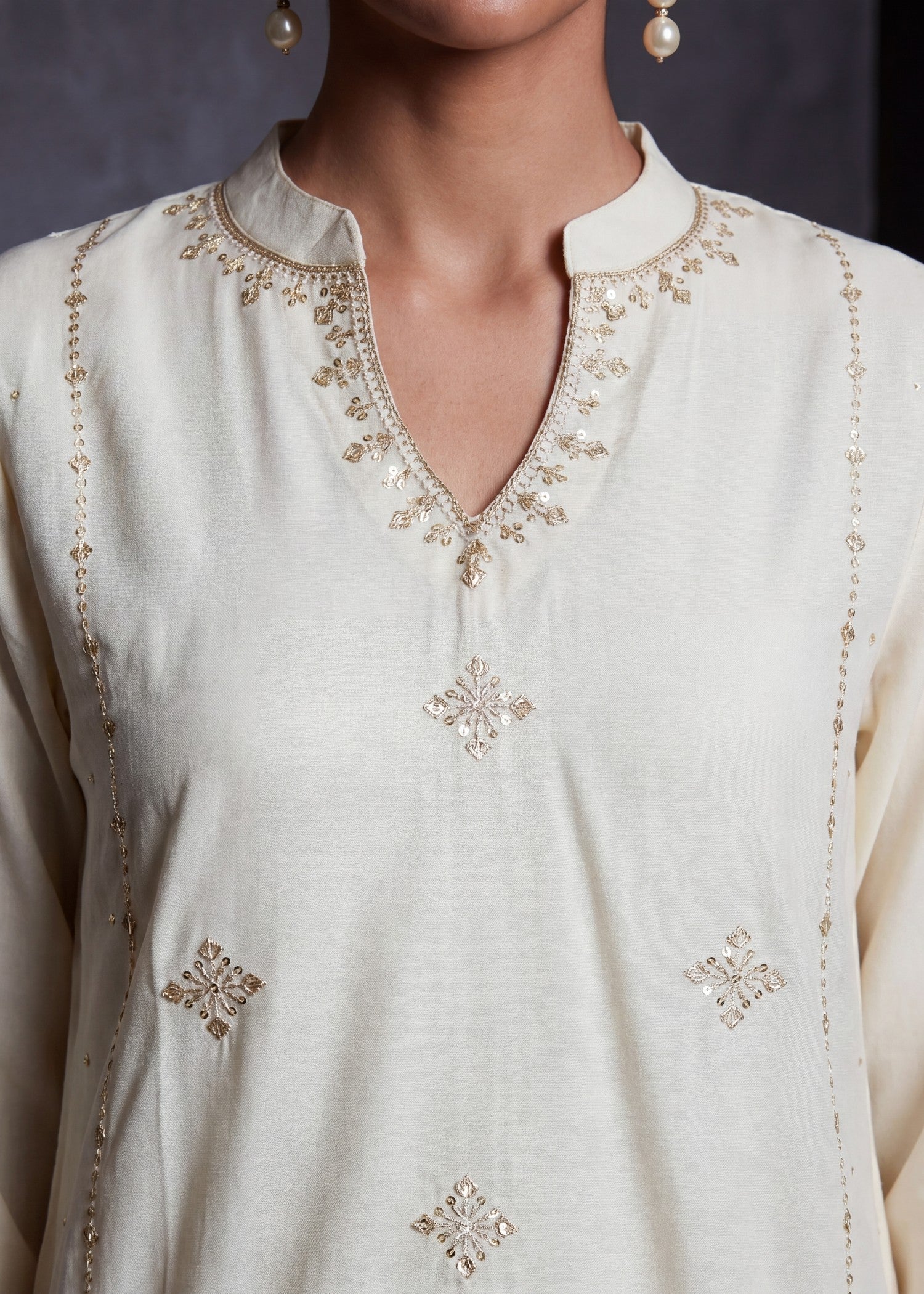 Sahibas By Mirza Tarz beige