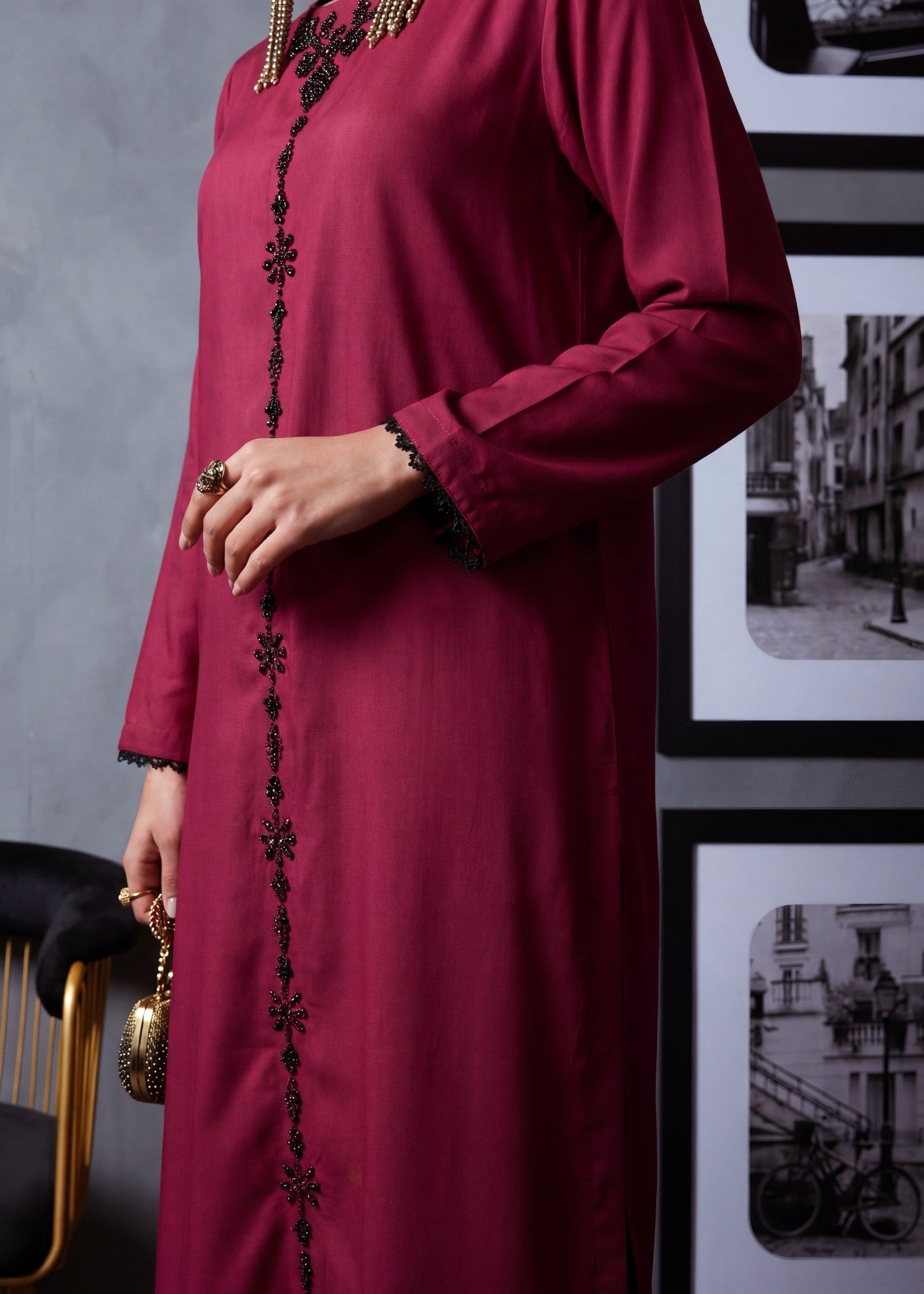 Dhanak Kurta Set in Cardinal red