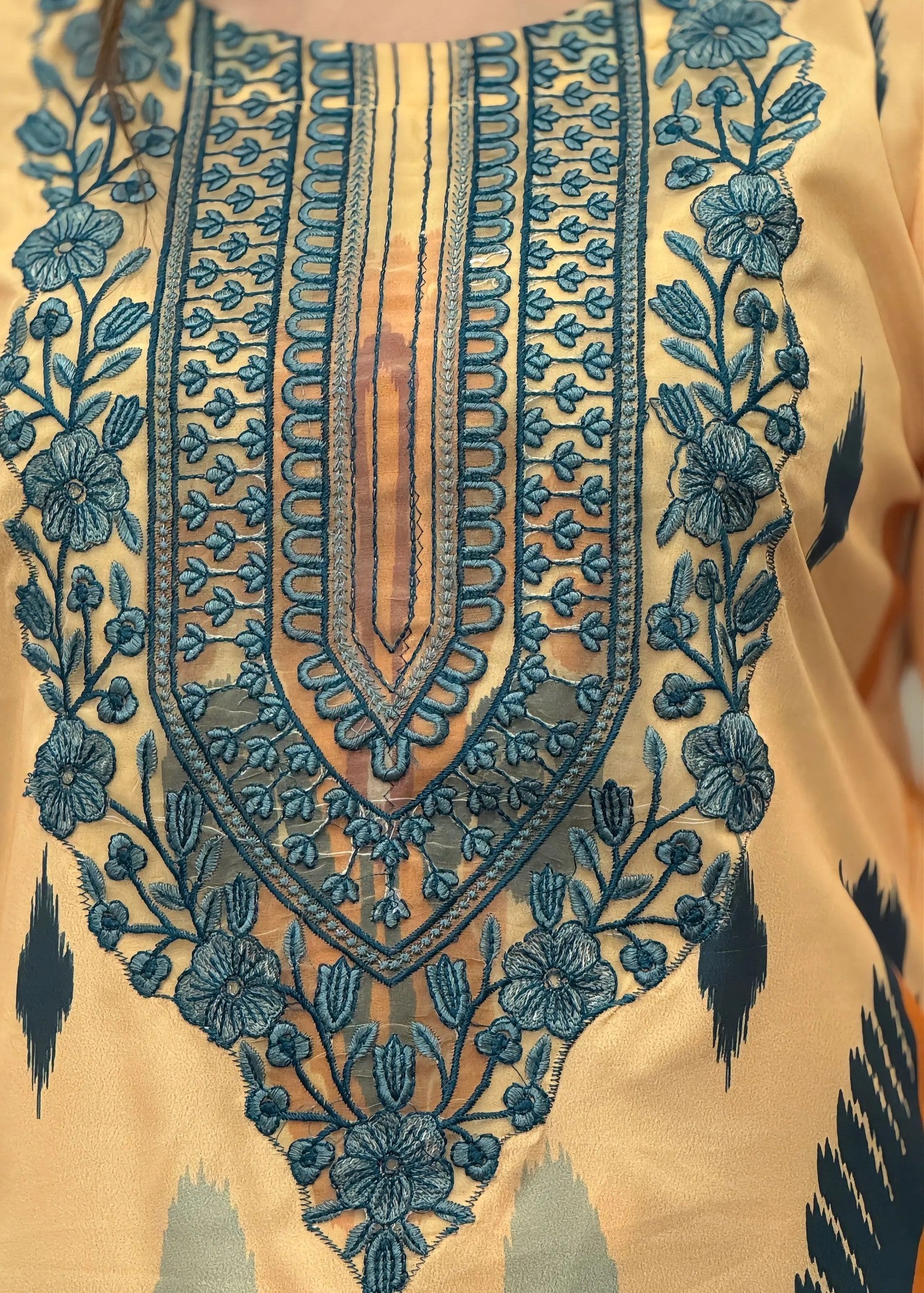 Tehzeeb Libas MINSA EMBROIDERED 2PC