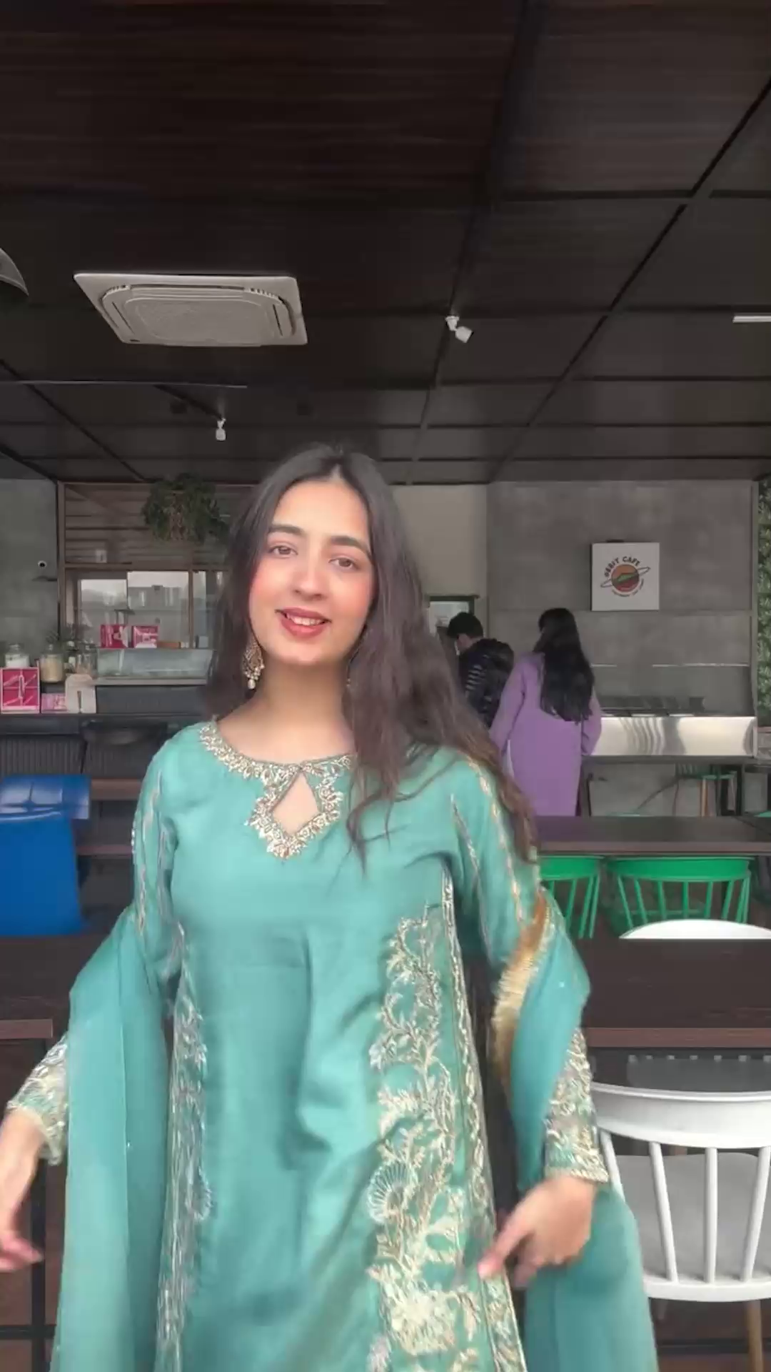 Rang-e-Haya Raeha (turquoise)