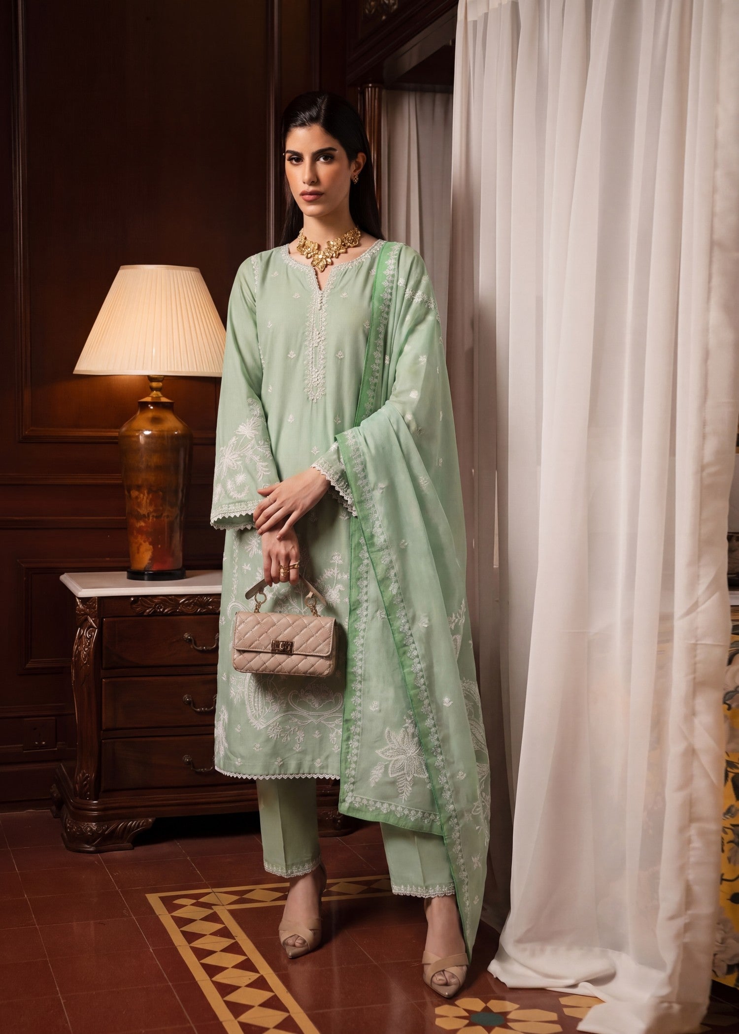 Sahibas By Mirza Ornate Pista