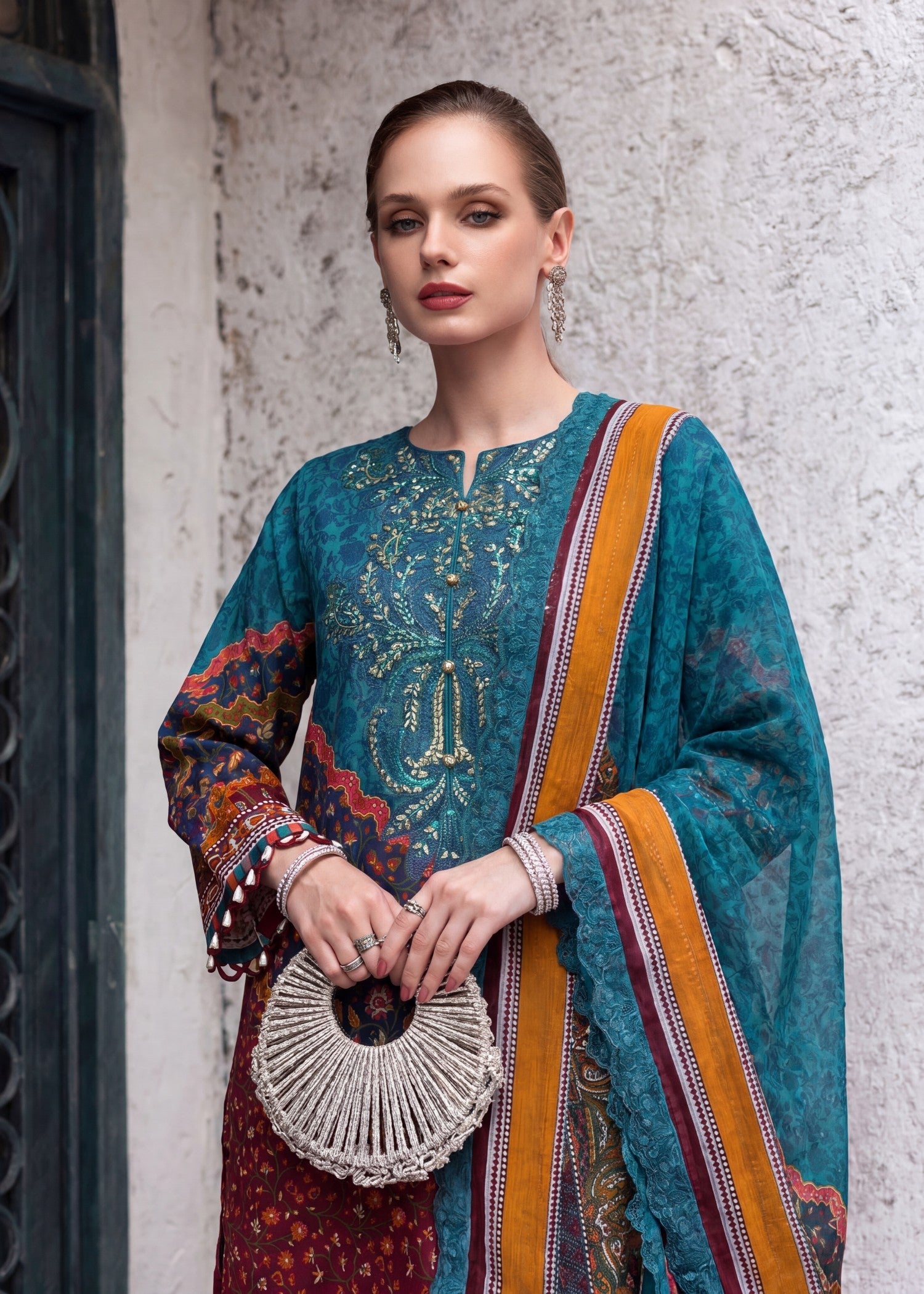Sahibas By Mirza Atelier