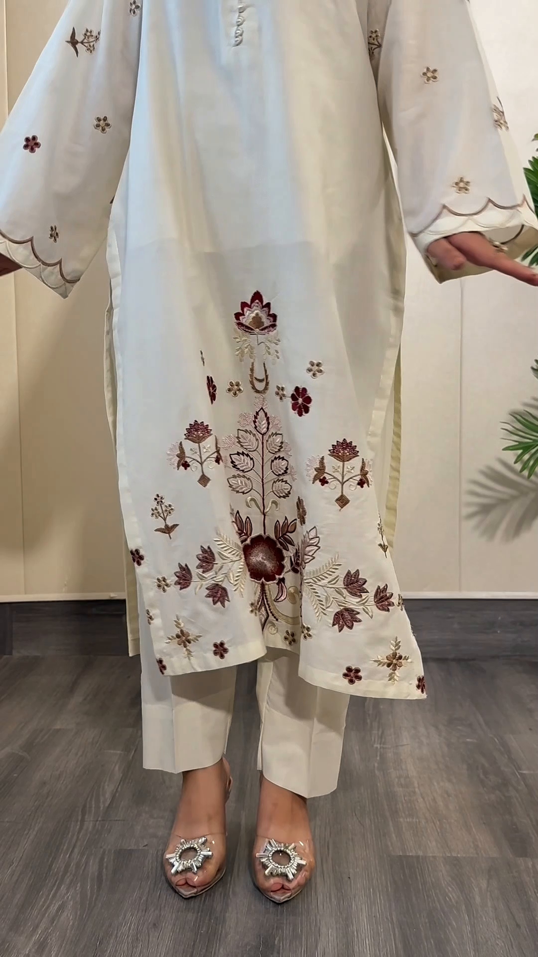 Sahibas By Mirza Nebula Off White