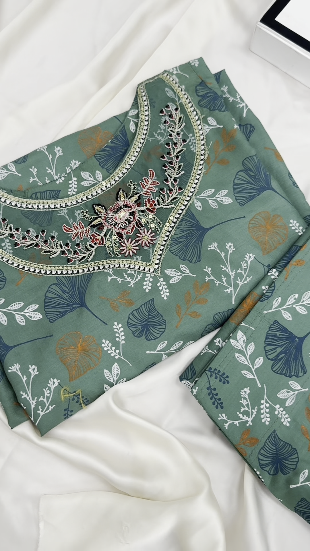 Tehzeeb Libas WAFA EMBROIDERED 2PC