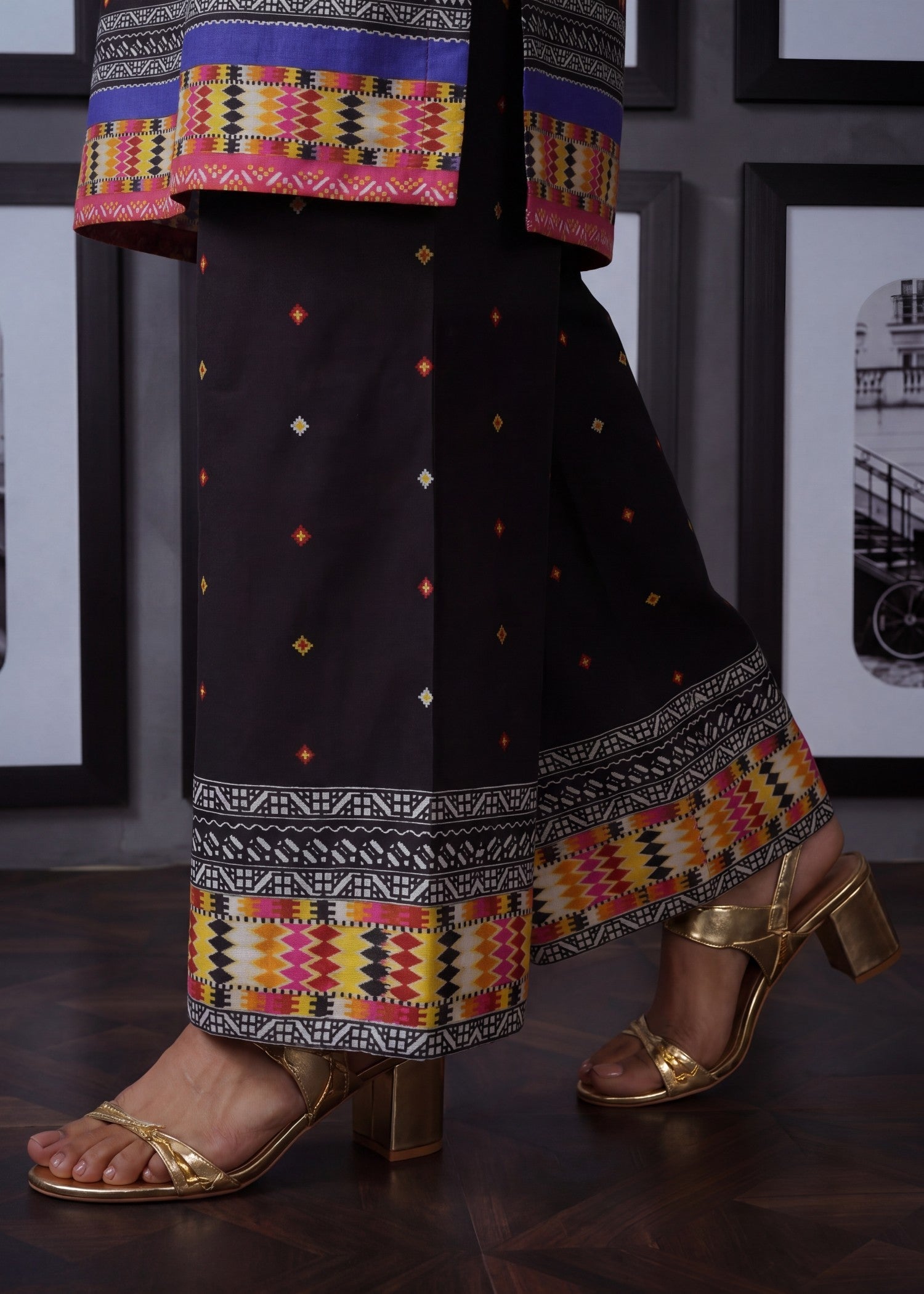 Sahibas By Mirza Narmeen - Black