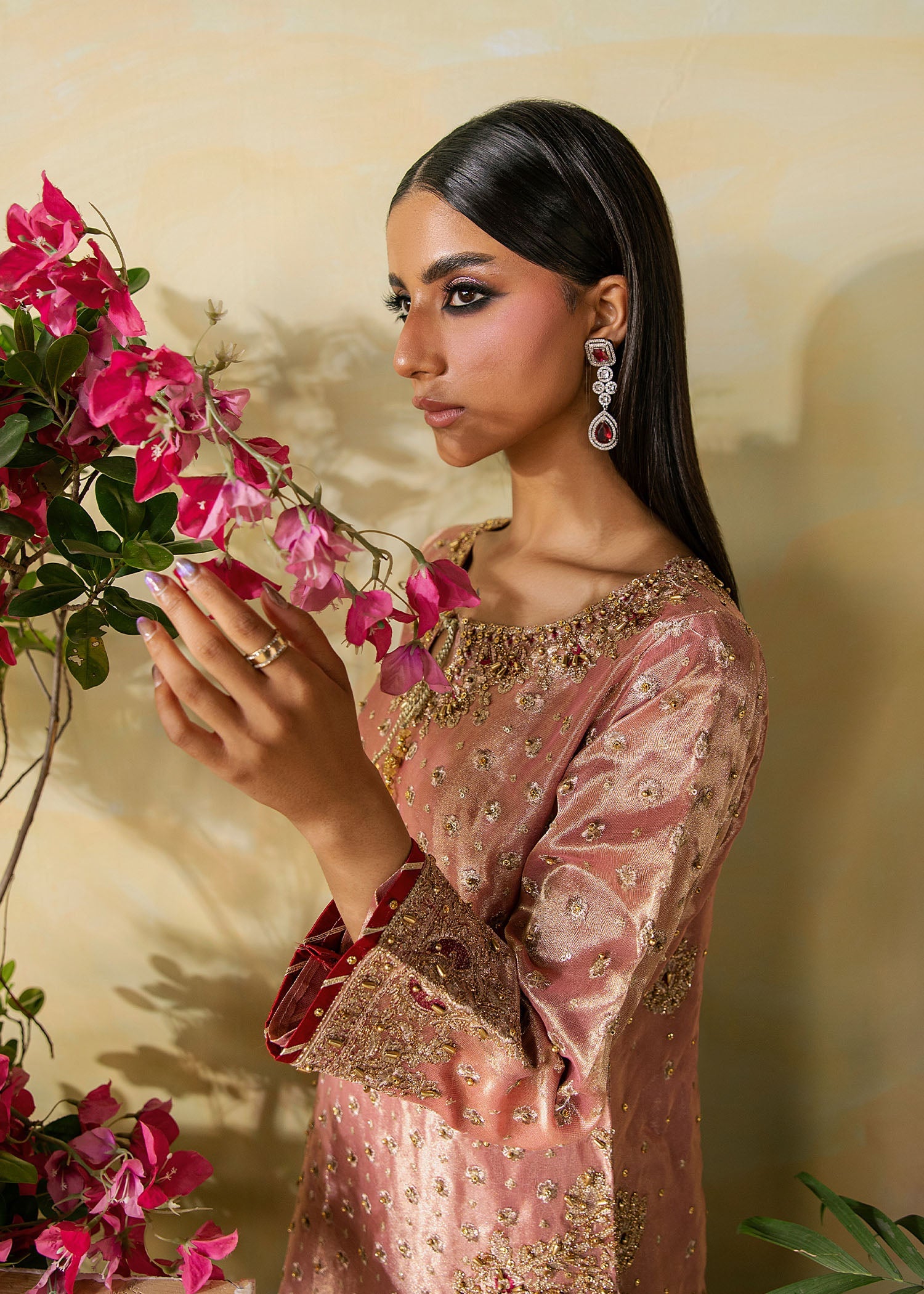 ELEGANT-PINK-BANARASI-SILK-EMBROIDERED-KURTA-SET