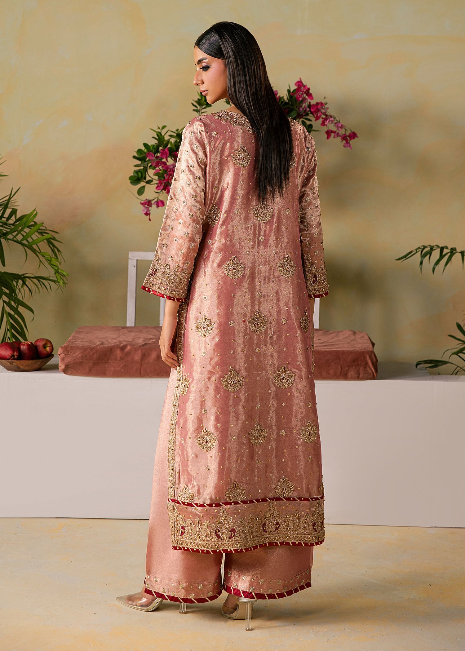 ELEGANT-PINK-BANARASI-SILK-EMBROIDERED-KURTA-SET