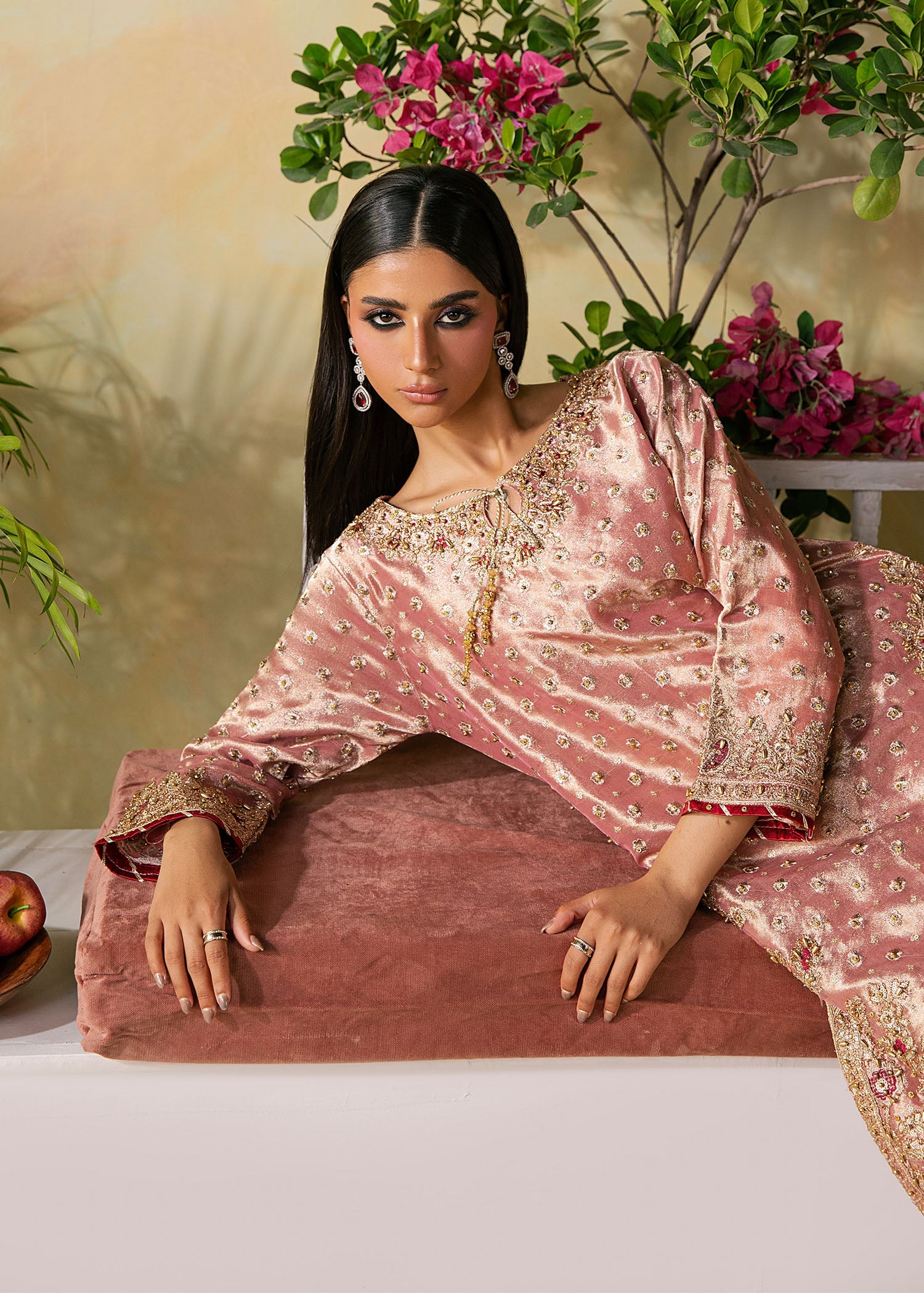 ELEGANT-PINK-BANARASI-SILK-EMBROIDERED-KURTA-SET