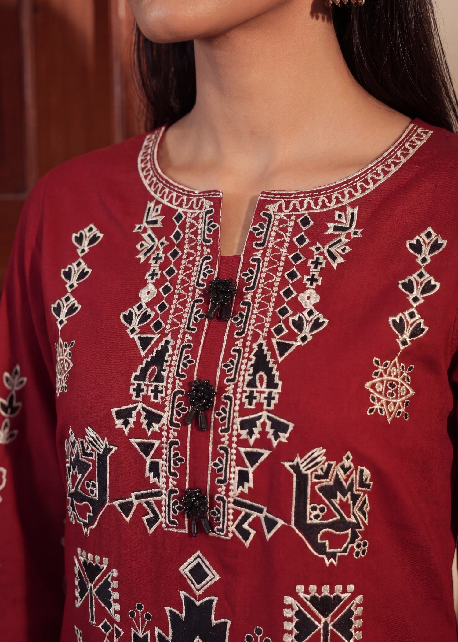 Sahibas By Mirza Crowne Maroon