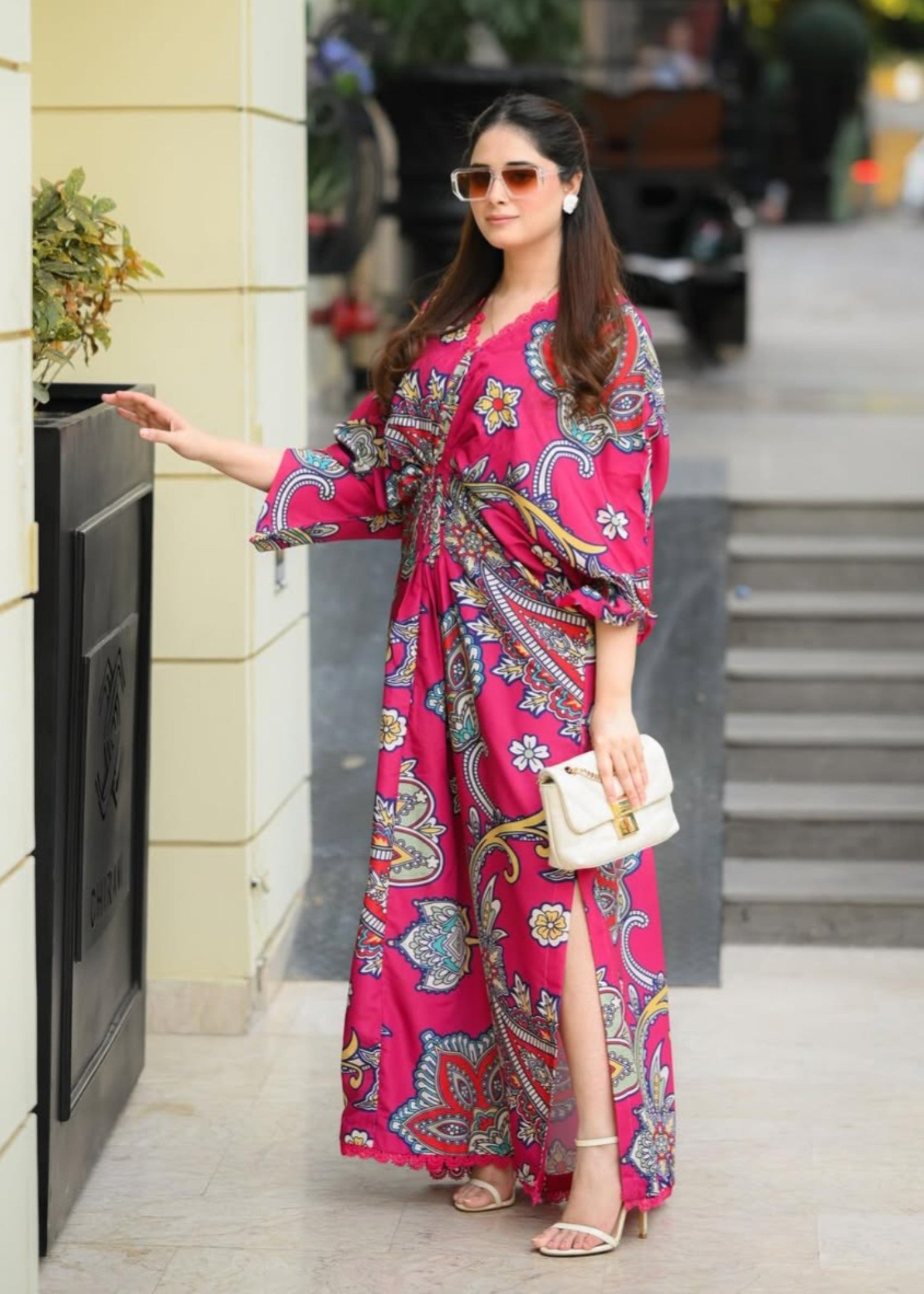 Sahibas By Mirza Tarana Kaftan - Hot Pink