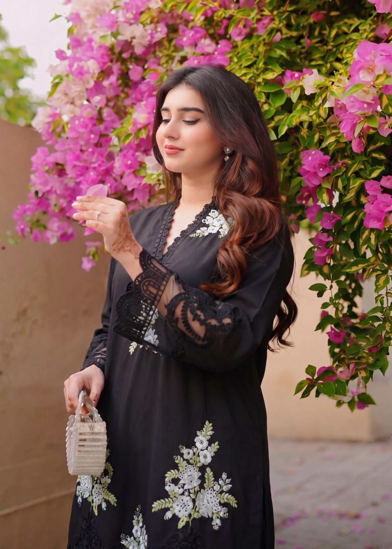 Sahibas By Mirza Shams Black