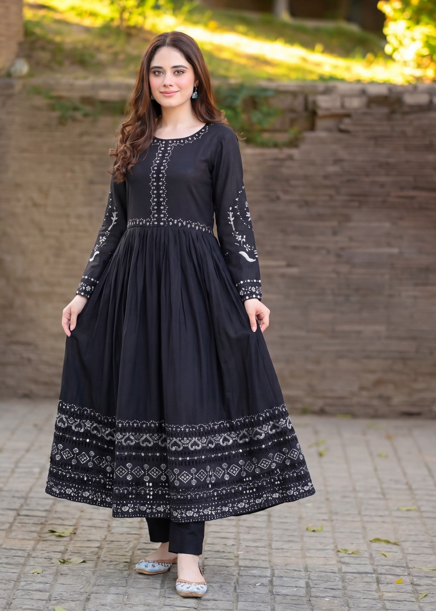 Sahibas By Mirza Joy