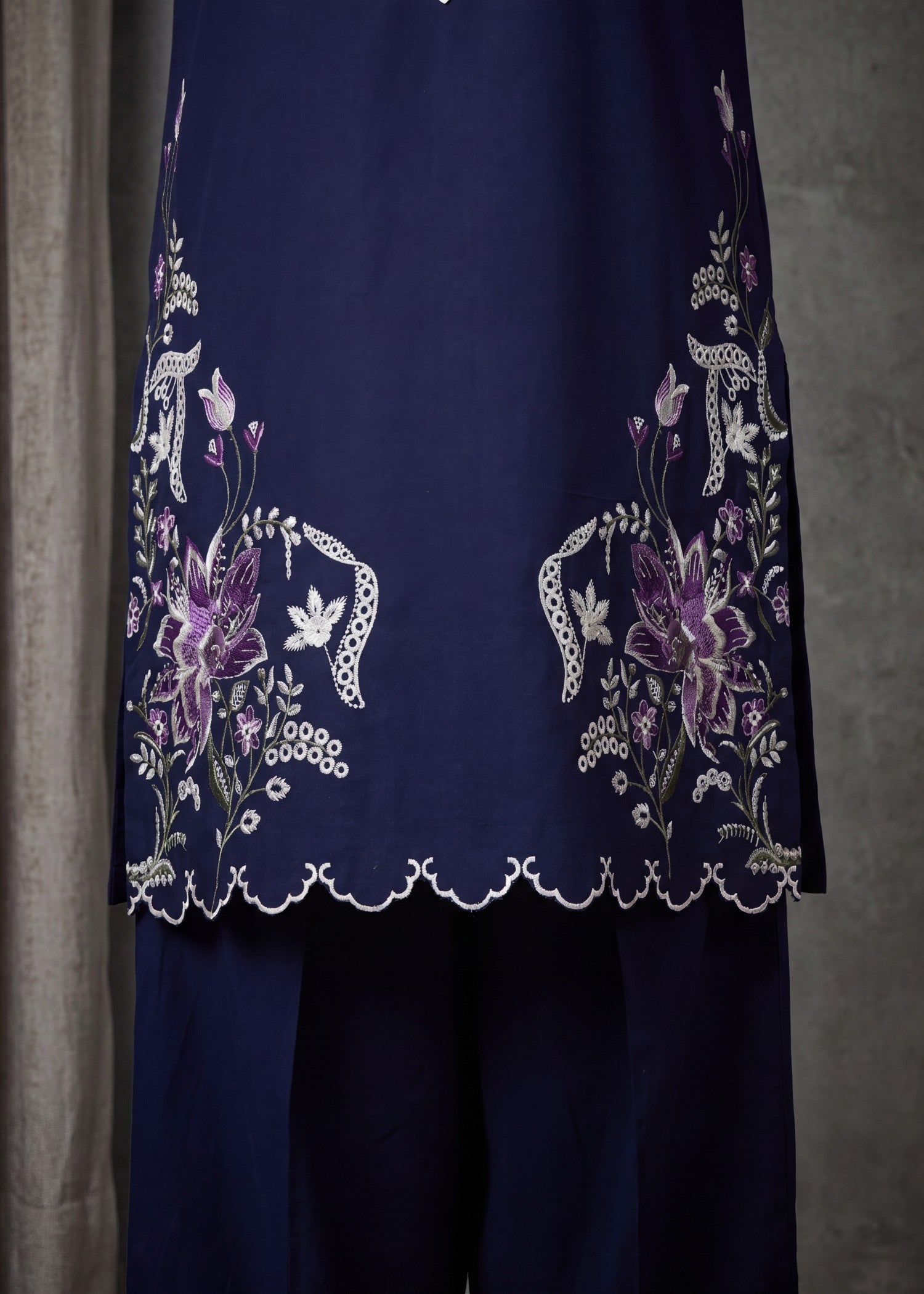 Sahibas By Mirza Bluebell