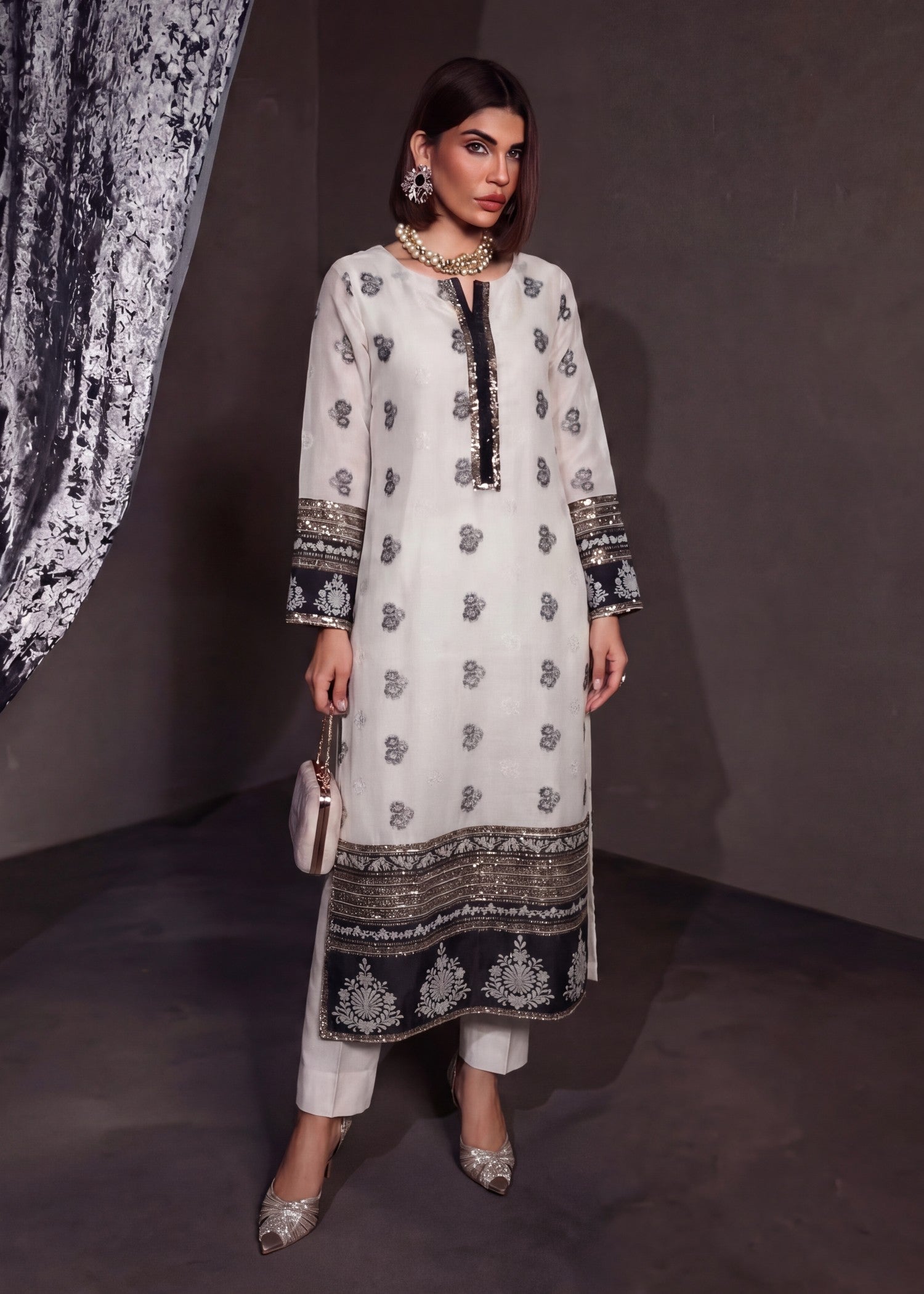 Jacquard Kurta Set in White