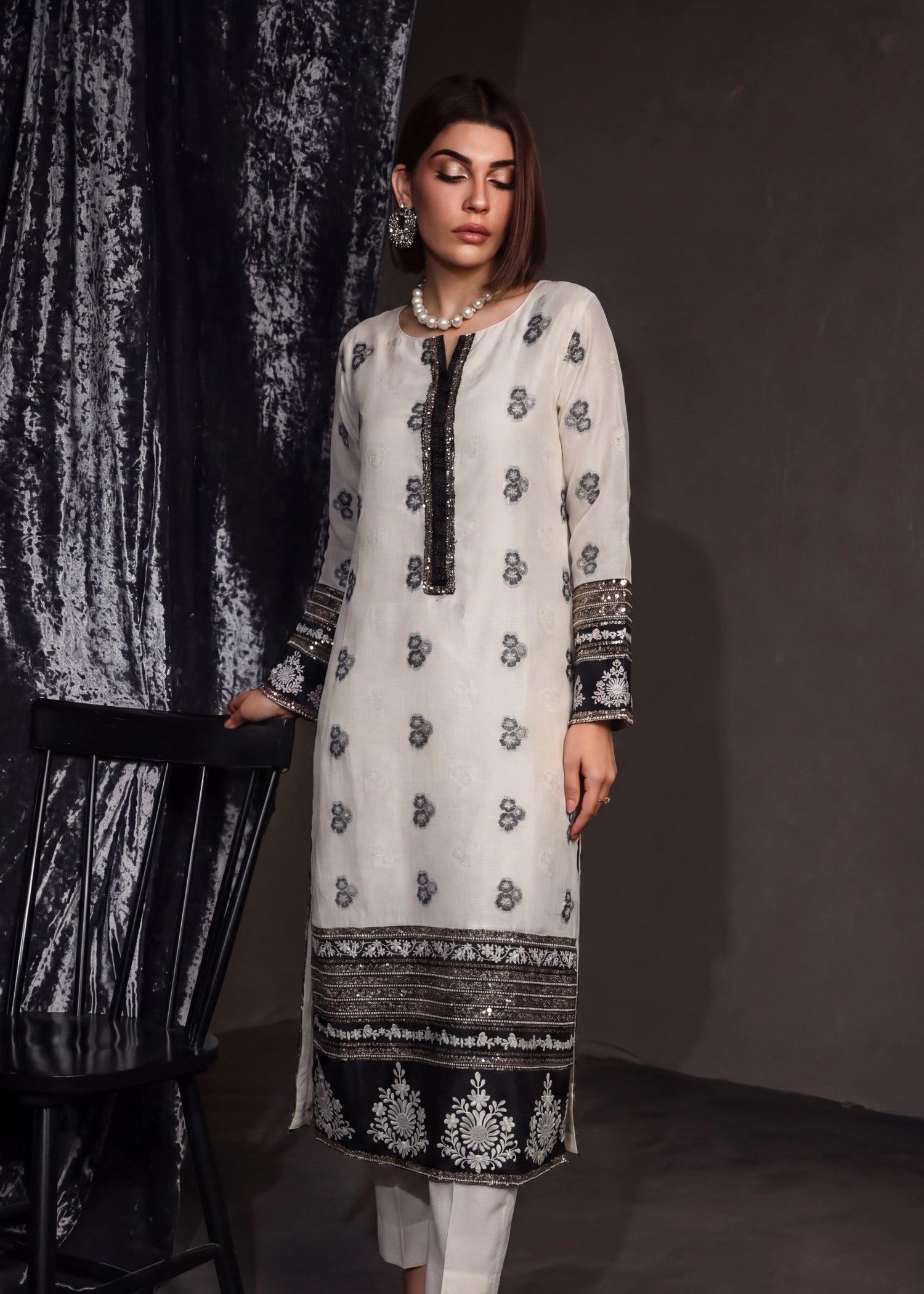 Jacquard Kurta Set in White