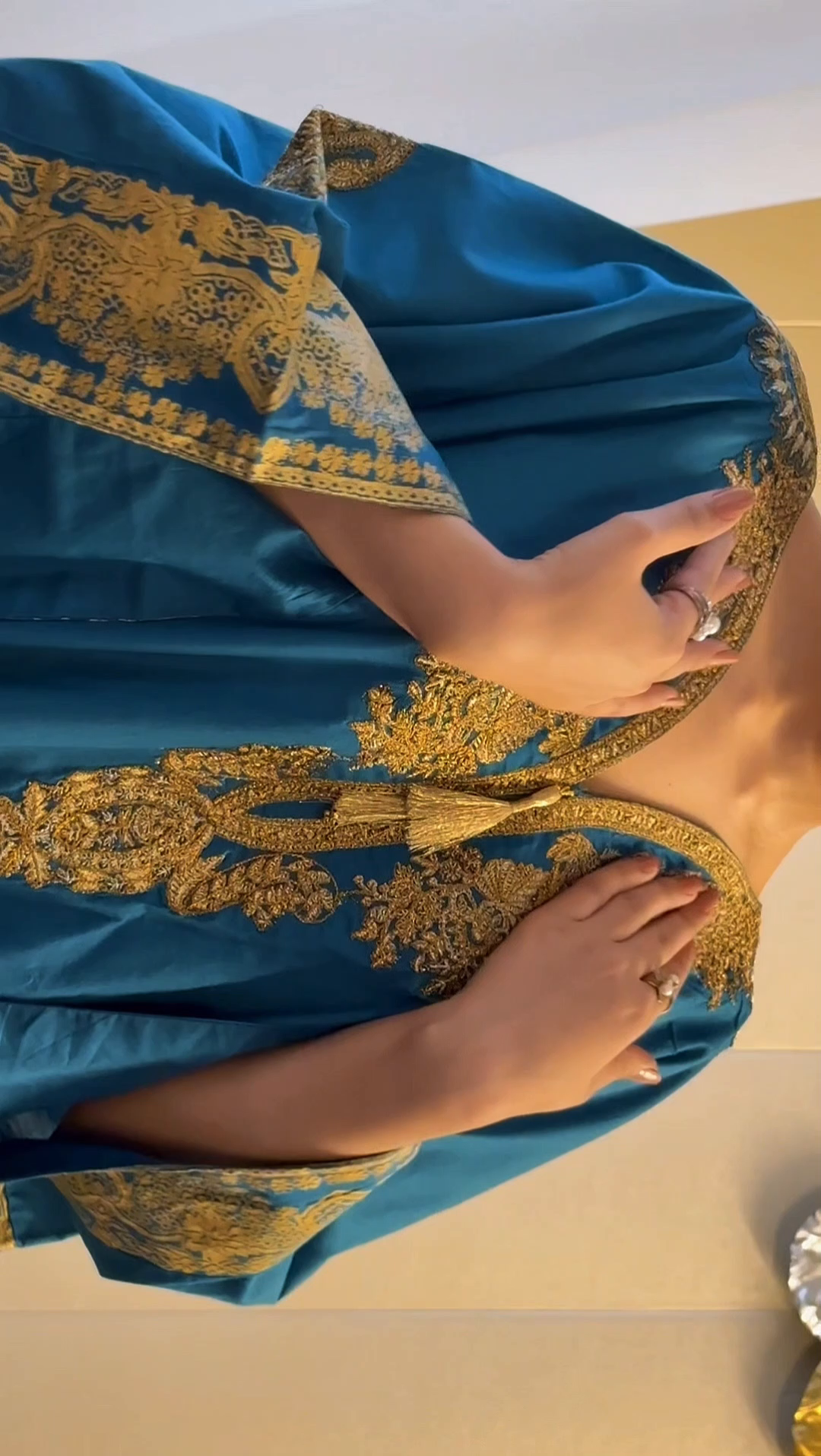 Sahibas By Mirza Crescent - Kaftan
