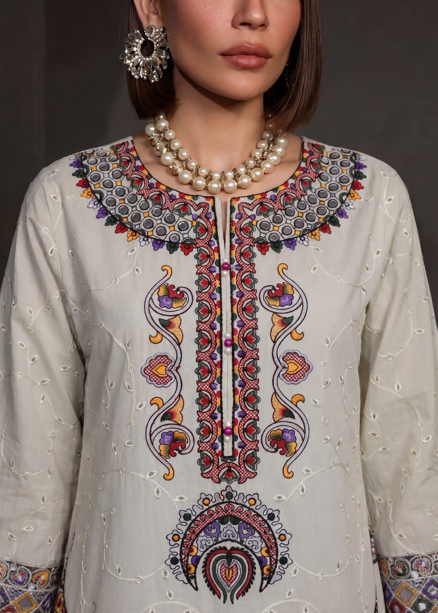 Sahibas By Mirza Rosemary Ivory