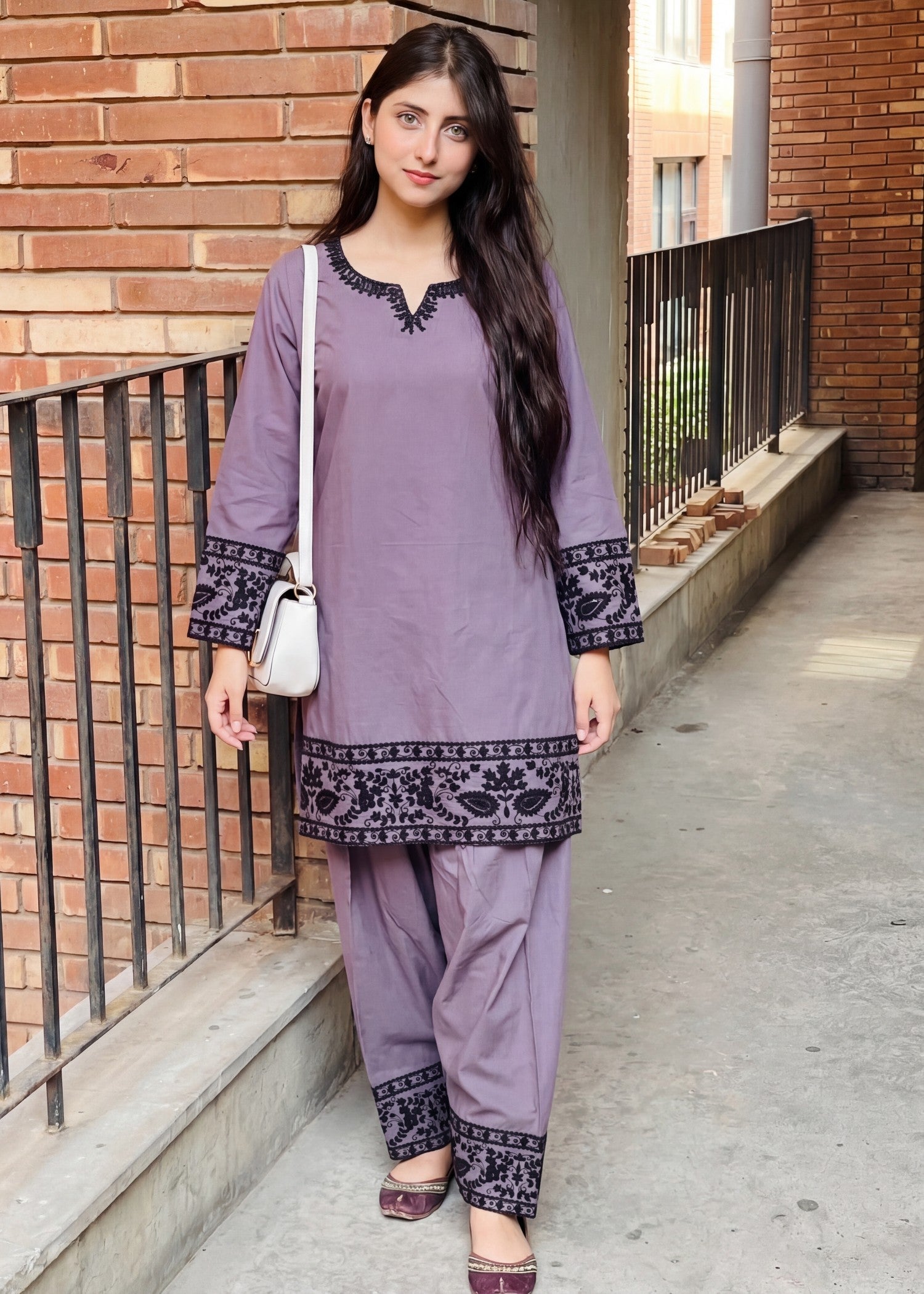 Sahibas By Mirza Madiha - Falsa