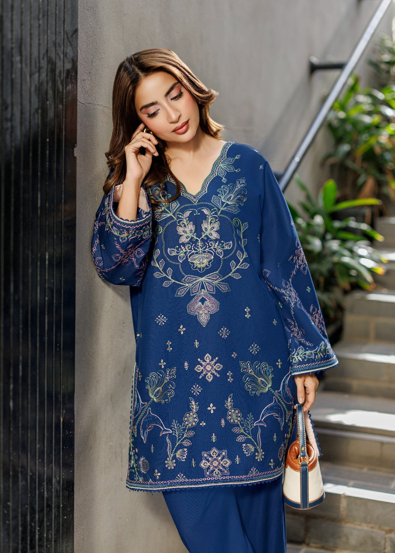 Asim Jofa AJPB-318 Embroidered Lawn Stitched 2pcs