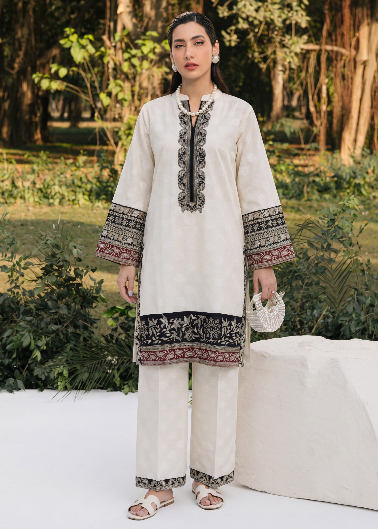 Self jacquard Kurta Set in White