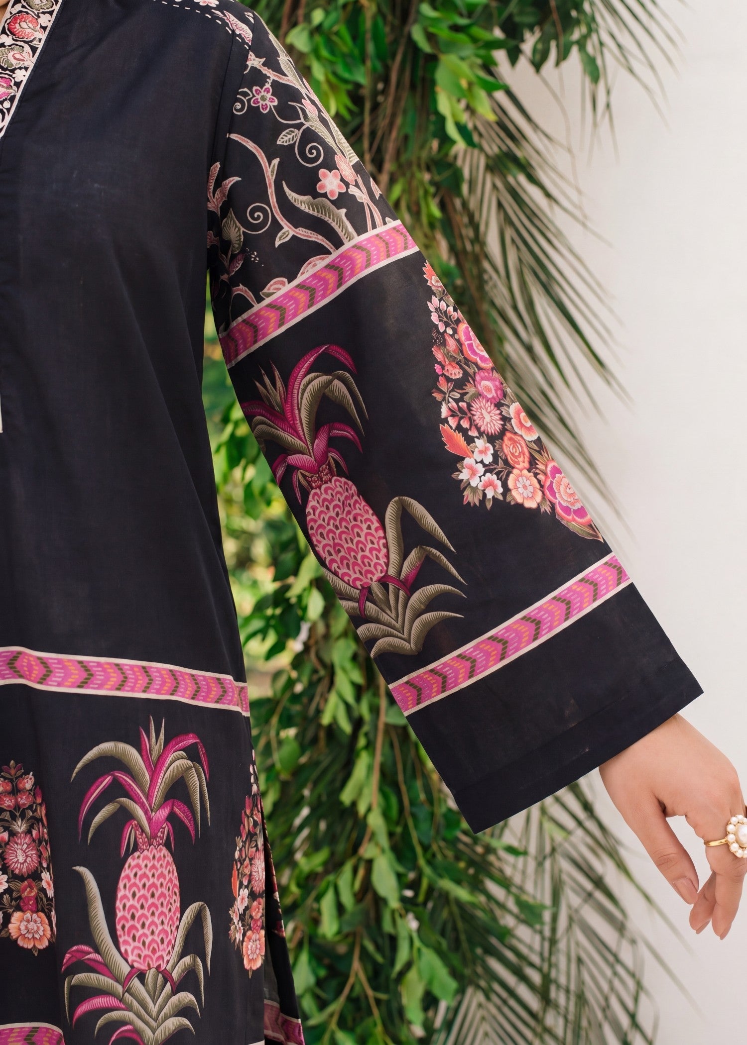 Lawn Kurta Set in Black