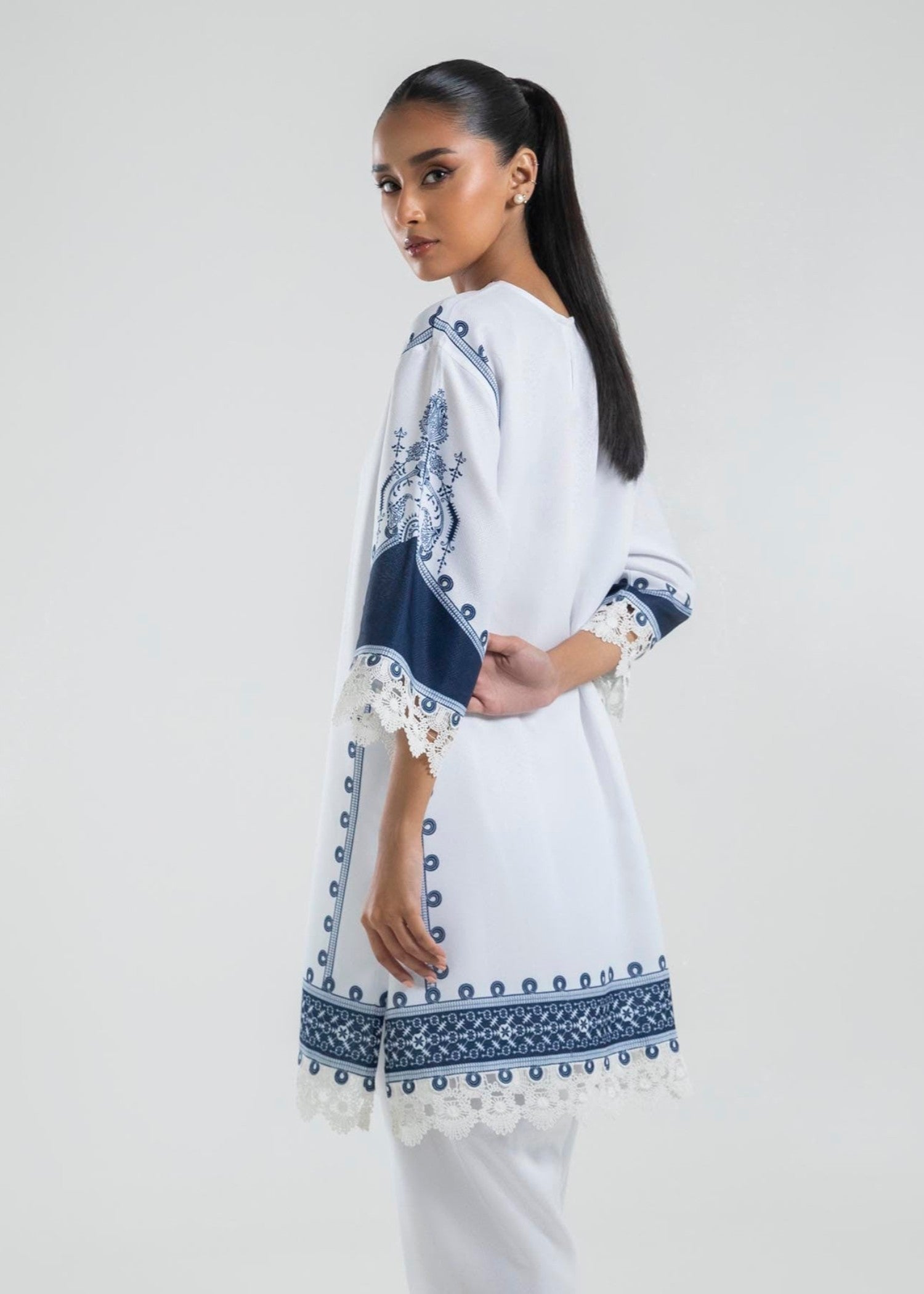Sana Safinaz 4.3 • 275 items