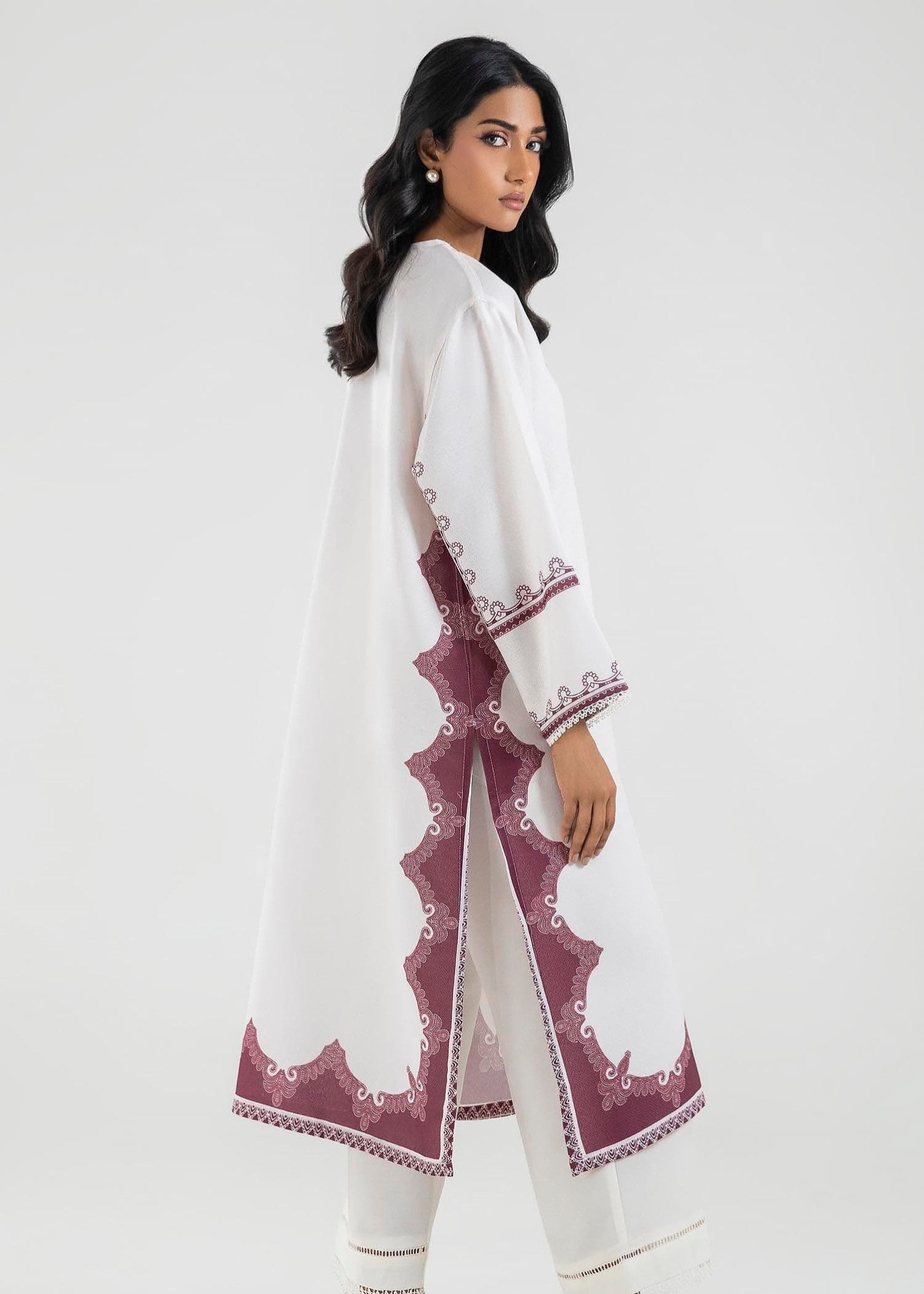 Stitched Basic Printed Shirt - FW24ESE142