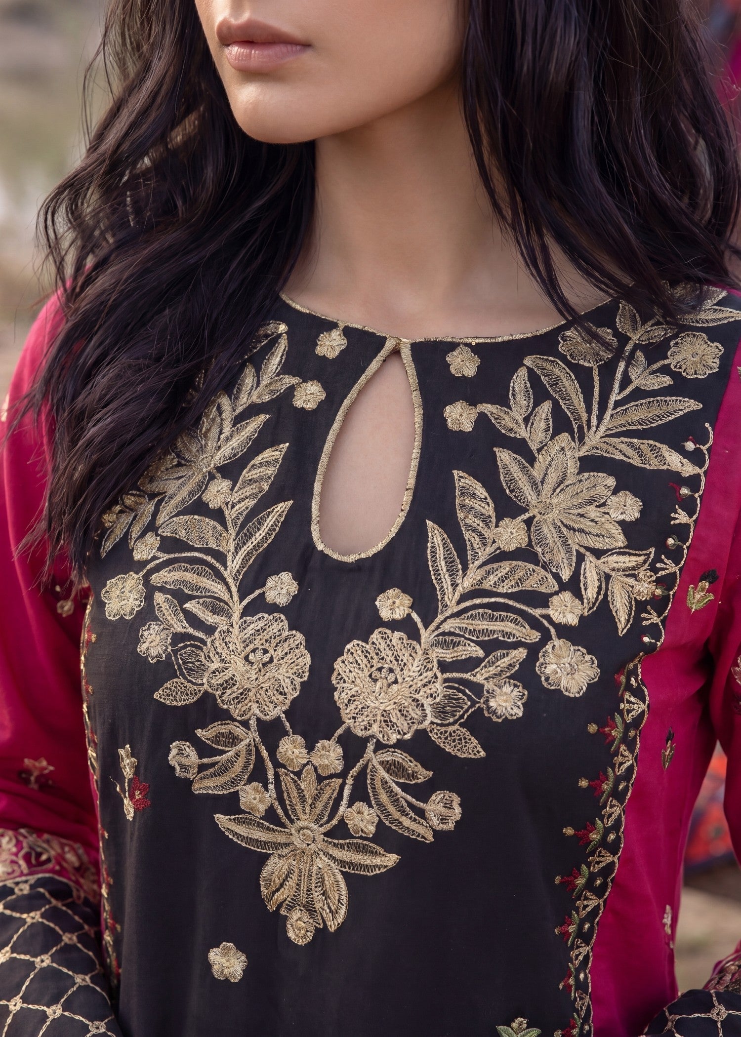 Lawn Kurta Set in Multi