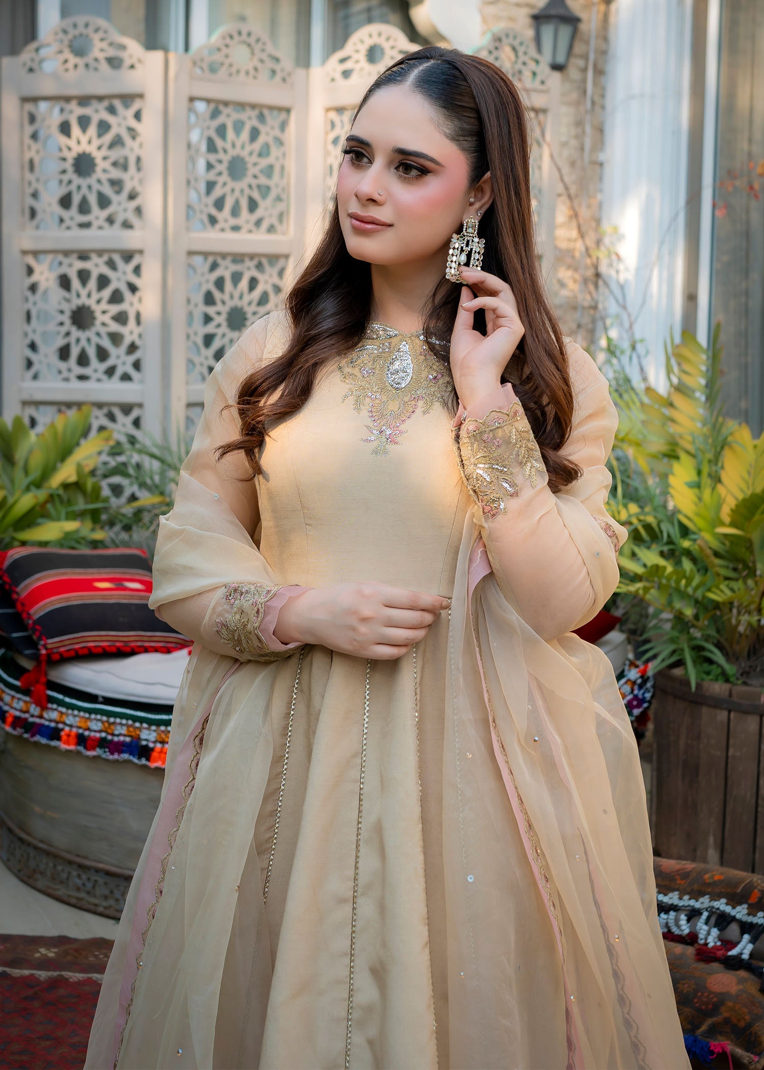 NYSA-BEIGE