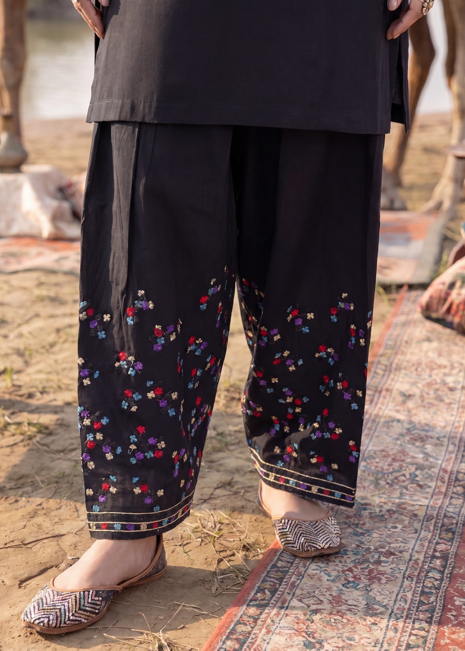 Lawn Kurta Set in Black