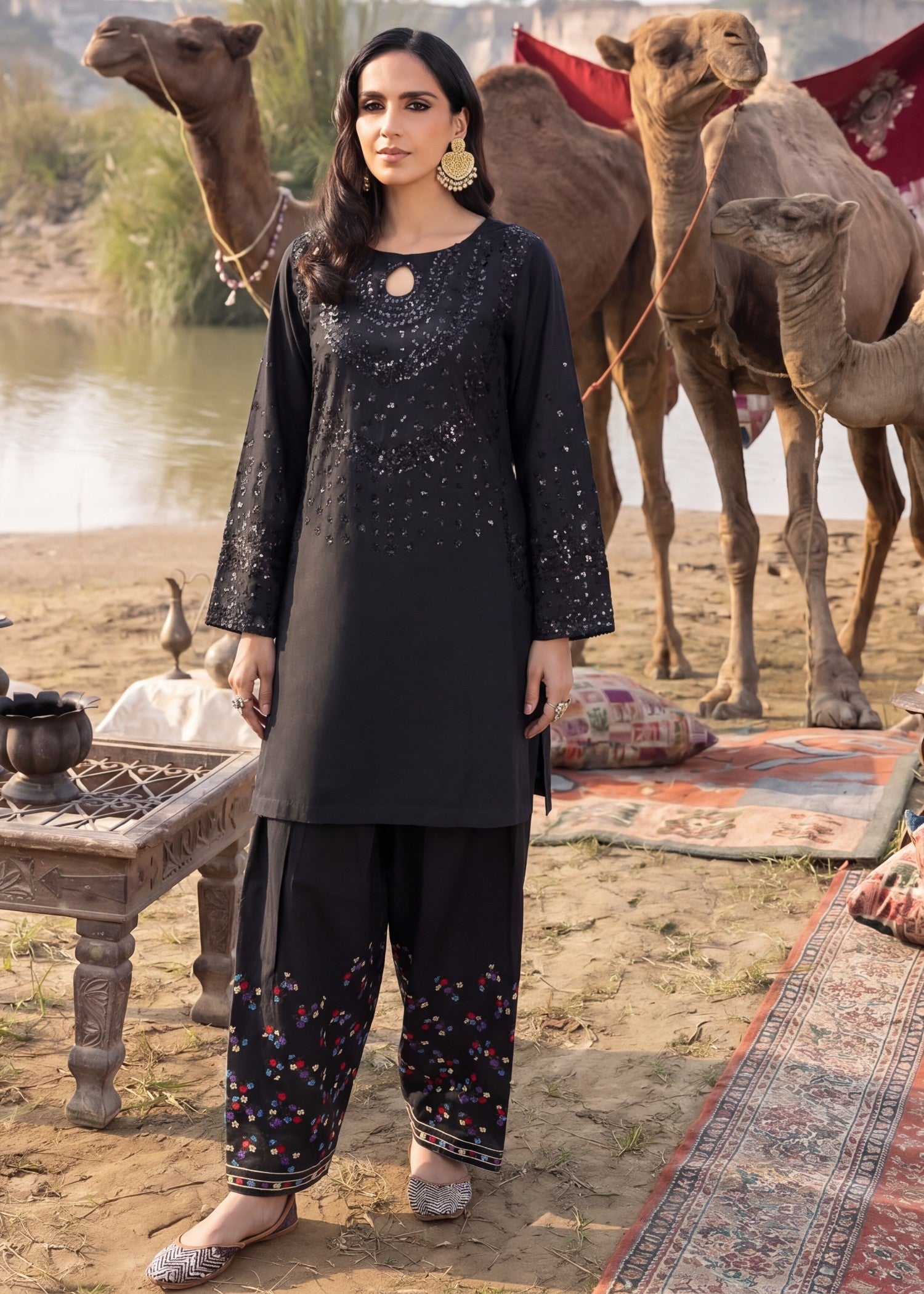 Lawn Kurta Set in Black