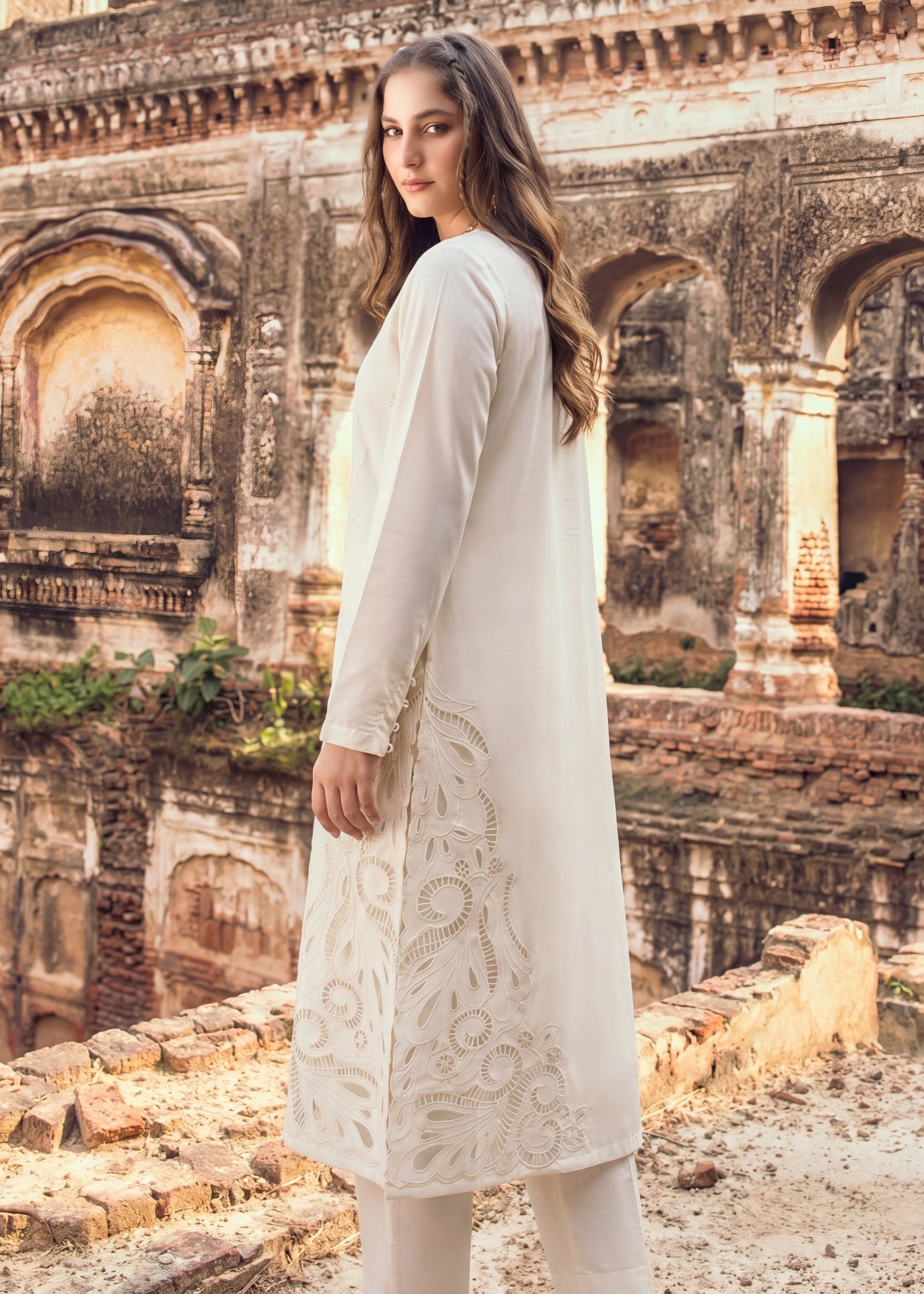 Lawn Kurta Set in Pearl white