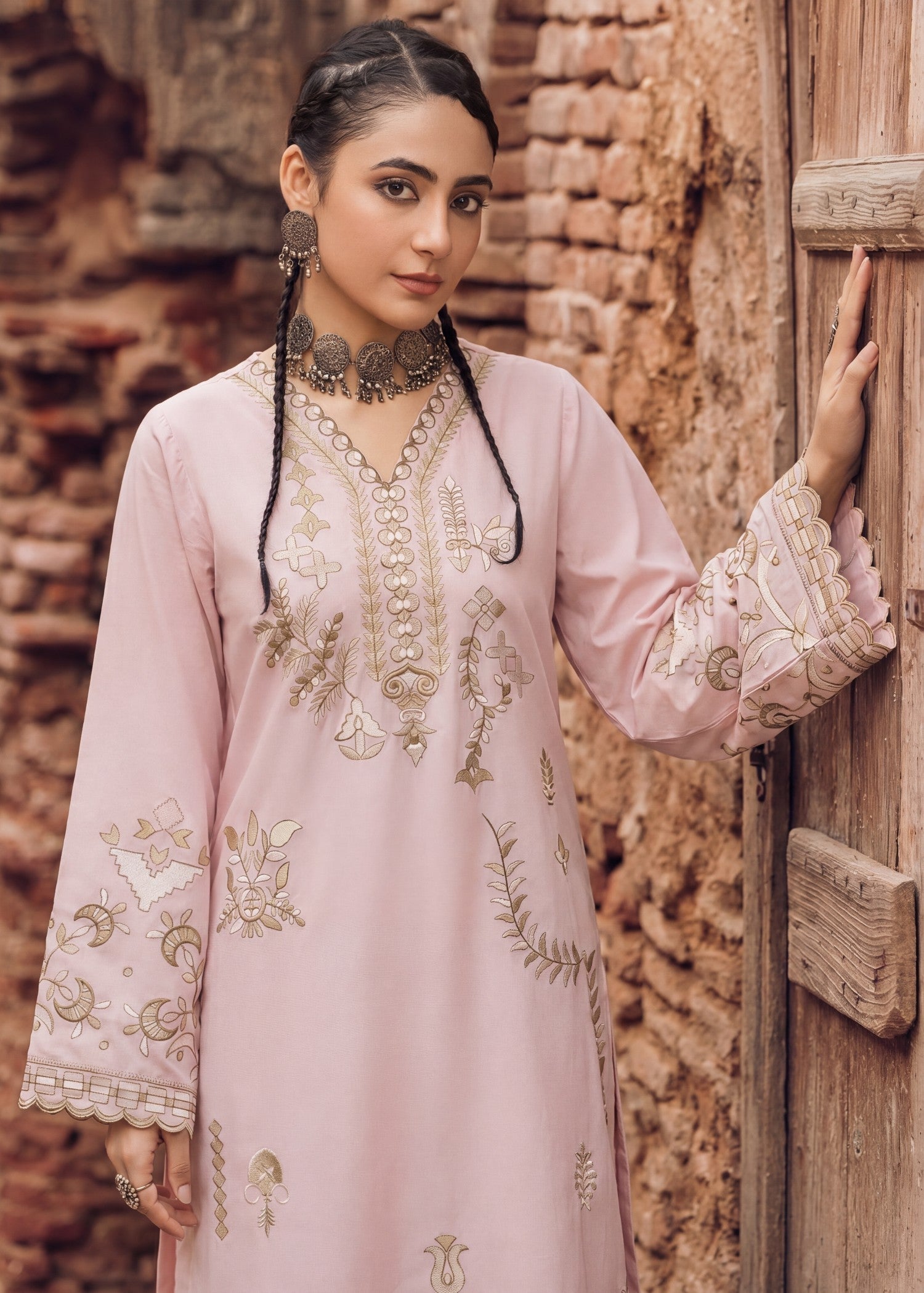 Lawn Kurta Set in Blush pink