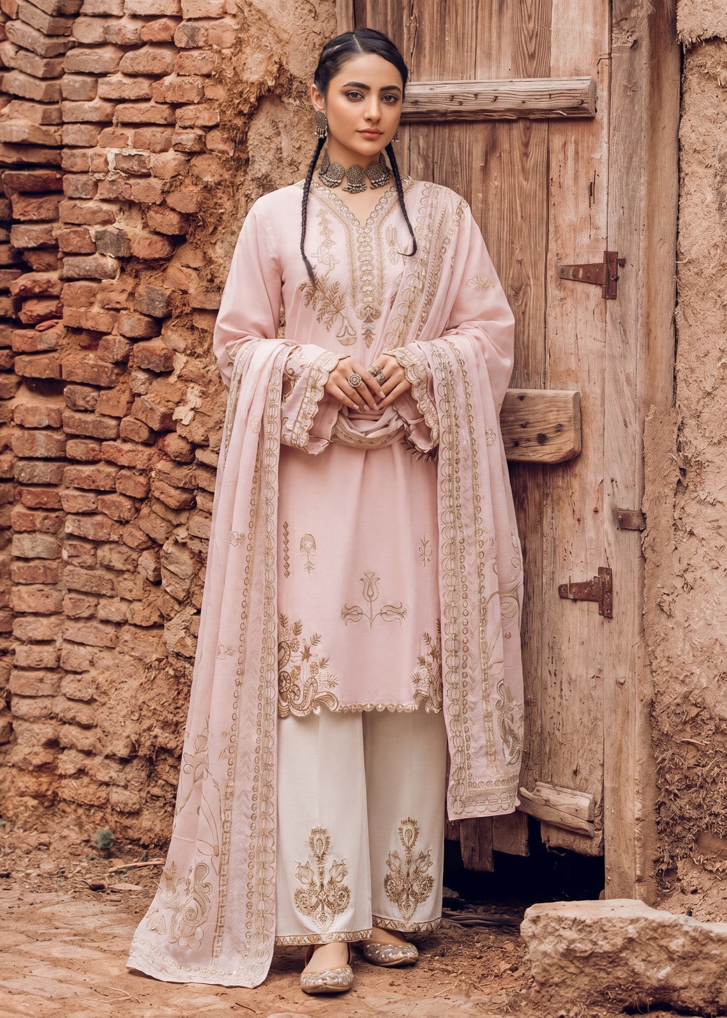 Lawn Kurta Set in Blush pink